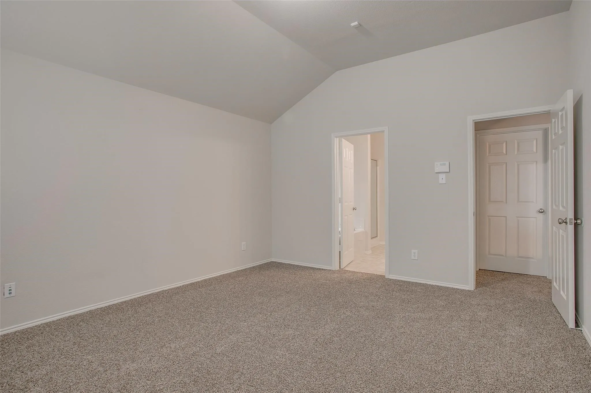 Single Family Residence For Rent in Tarrant County , 6000 Stirrup Iron Drive, Fort Worth, Texas 76179, 3 Bedroom, 2 Bathroom, 2 Garage spaces, 2,029 Sqft, built in 2007, mls#21322423, Real Estate Agent in Fort Worth, Homes For Rent in Tarrant county, Homes For Rent in Fort Worth, Realtor in Fort Worth Texas, Real Estate Brokerage Independent Realty Texas, Luminita Cordes Realtor