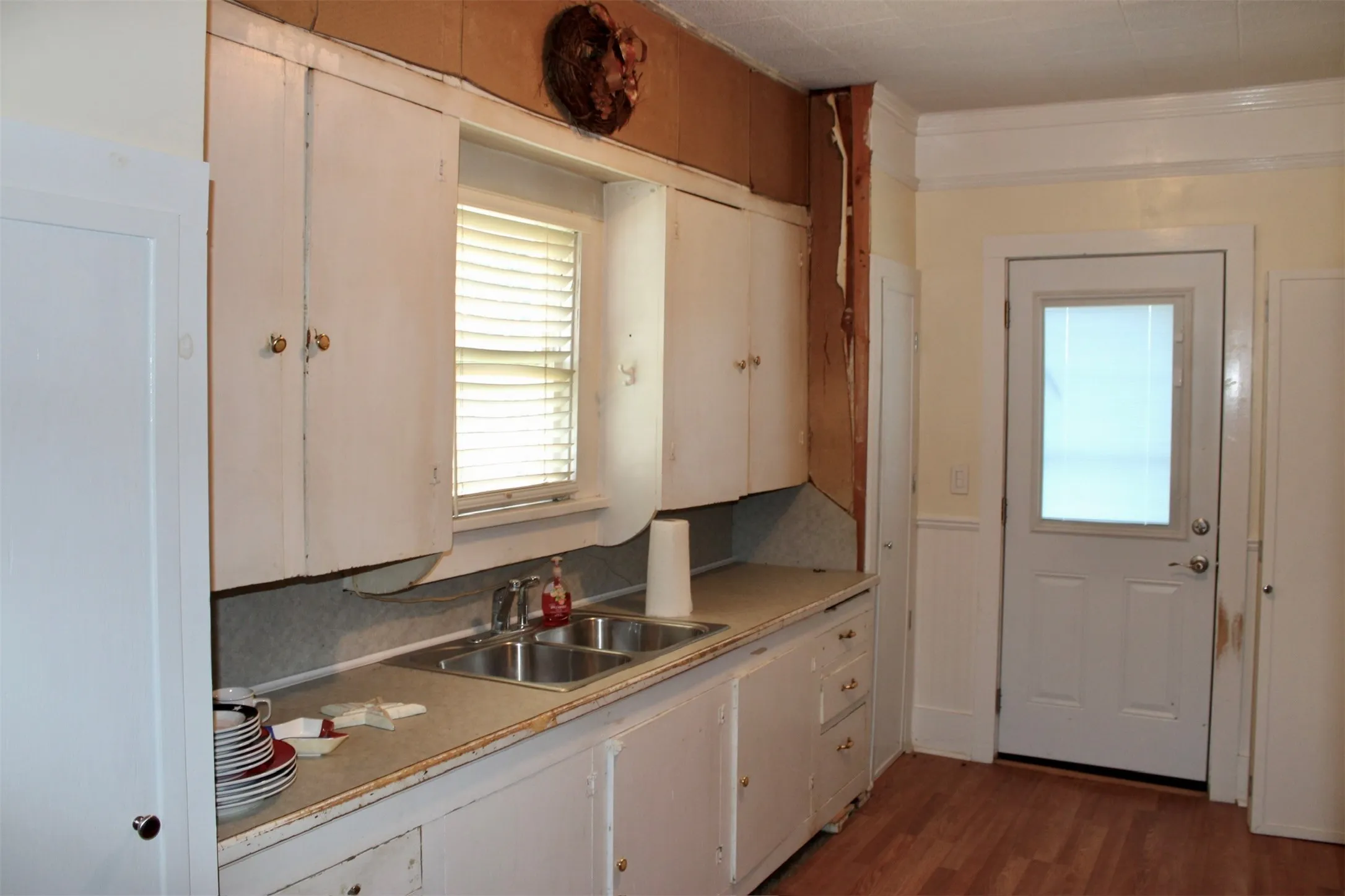 Single Family Residence For Sale in Limestone County , 108 S Bonham Street, Mexia, Texas 76667, 2 Bedroom, 1 Bathroom, Garage spaces, 1,088 Sqft, built in 1963, mls#21318347, Real Estate Agent in Mexia, Homes For Sale in Limestone county, Homes For Sale in Mexia, Realtor in Mexia Texas, Real Estate Brokerage Independent Realty Texas, Luminita Cordes Realtor