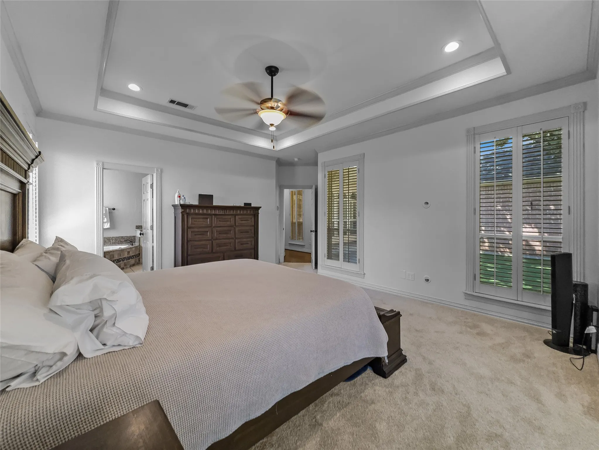 Single Family Residence For Sale in Tarrant County , 3211 Lake Creek Trail, Mansfield, Texas 76063, 4 Bedroom, 3 Bathroom, 2 Garage spaces, 2,645 Sqft, built in 2000, Price $485,000, mls#21311901, Real Estate Agent in Mansfield, Homes For Sale in Tarrant county, Homes For Sale in Mansfield, Realtor in Mansfield Texas, Real Estate Brokerage Independent Realty Texas, Luminita Cordes Realtor