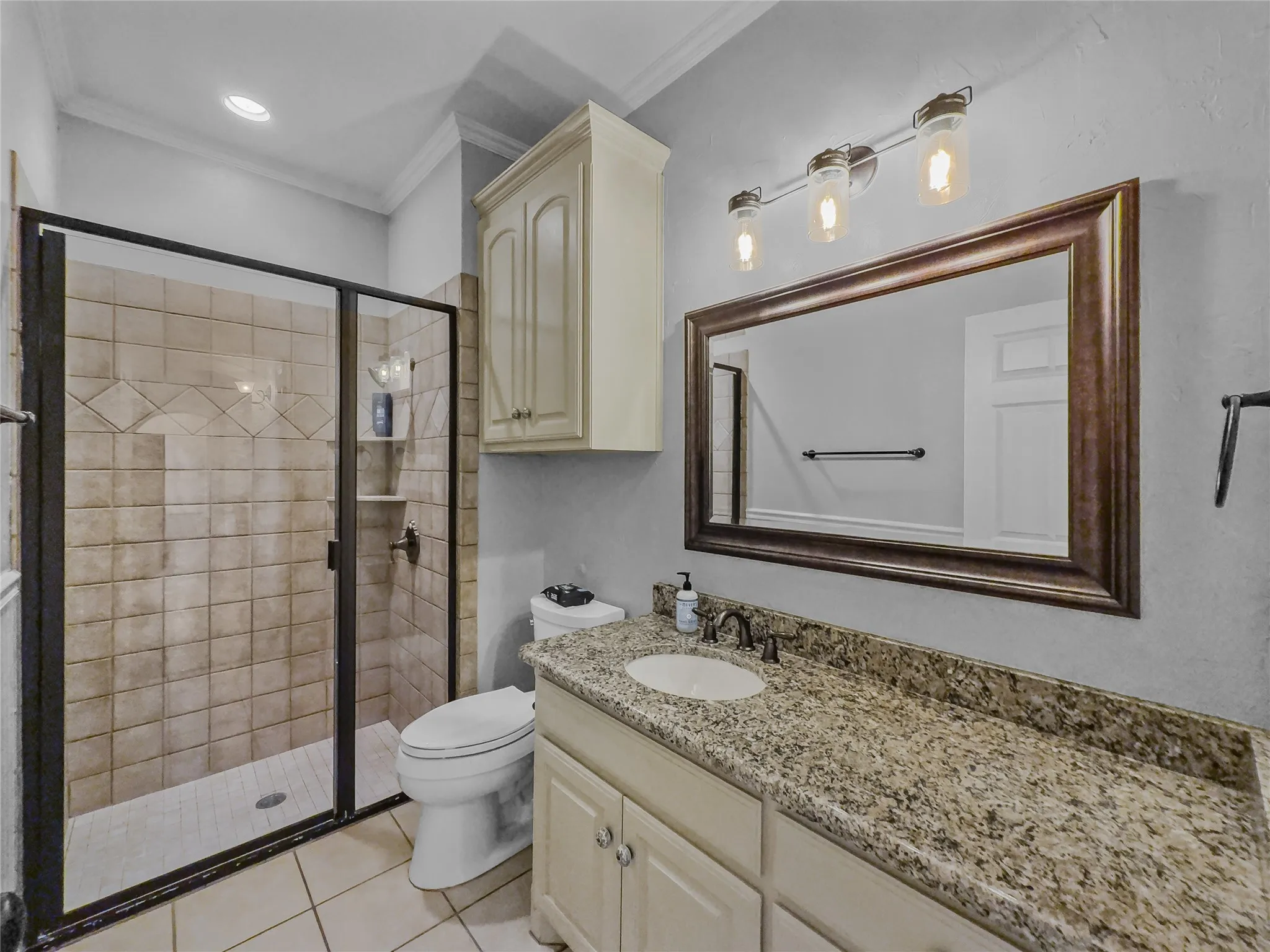 Single Family Residence For Sale in Tarrant County , 3211 Lake Creek Trail, Mansfield, Texas 76063, 4 Bedroom, 3 Bathroom, 2 Garage spaces, 2,645 Sqft, built in 2000, Price $485,000, mls#21311901, Real Estate Agent in Mansfield, Homes For Sale in Tarrant county, Homes For Sale in Mansfield, Realtor in Mansfield Texas, Real Estate Brokerage Independent Realty Texas, Luminita Cordes Realtor