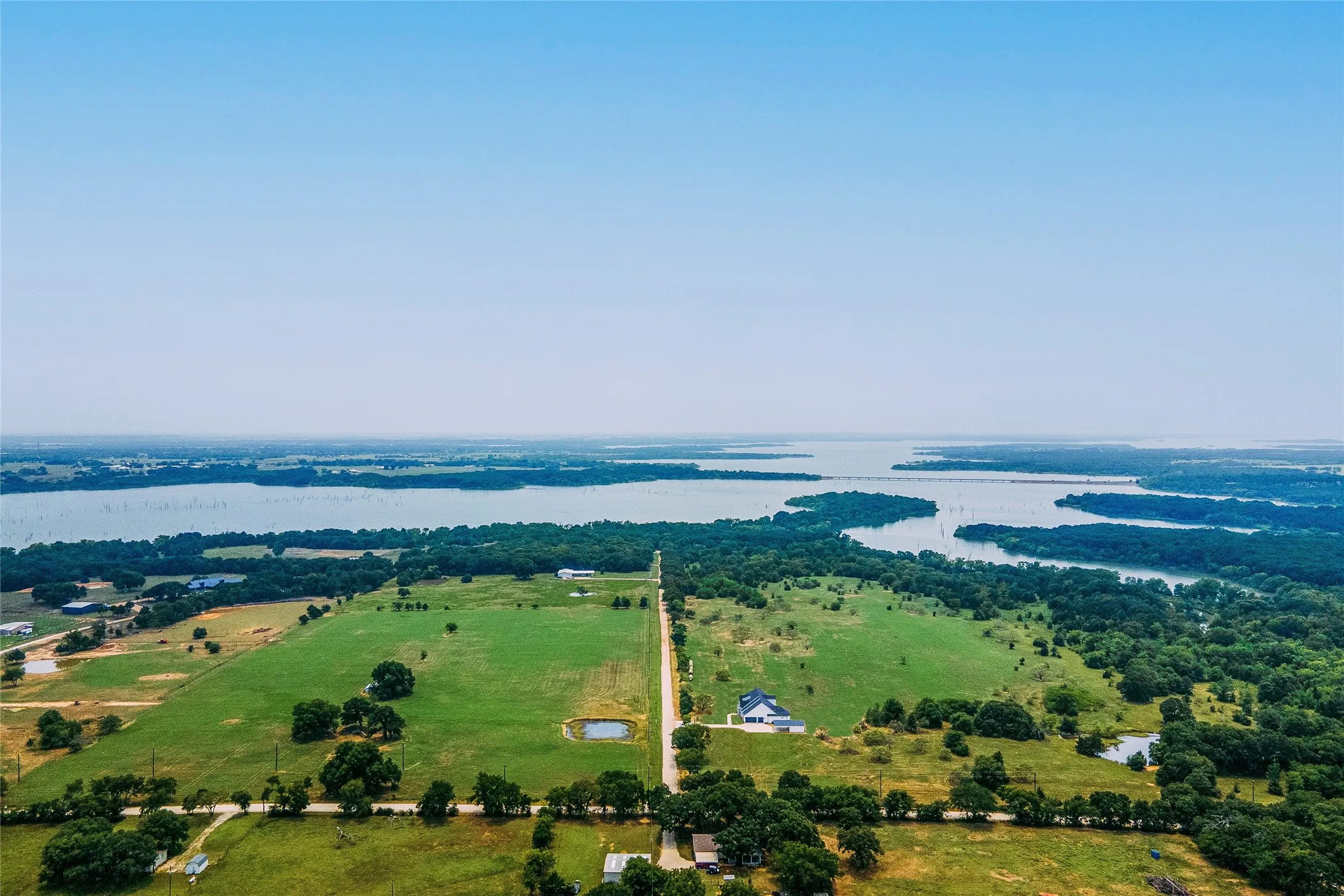 Single Family Residence For Sale in Grayson County , 432 William Brewer Road, Collinsville, Texas 76721, 3 Bedrooms, 4 Bathrooms, 3 Garage spaces, 3,590 Sqft, built in 2026, Price $979,000, mls#21322455, Real Estate Agent in Collinsville, Homes For Sale in Grayson county, Homes For Sale in Collinsville, Realtor in Collinsville Texas, Real Estate Brokerage Independent Realty Texas, Luminita Cordes Realtor