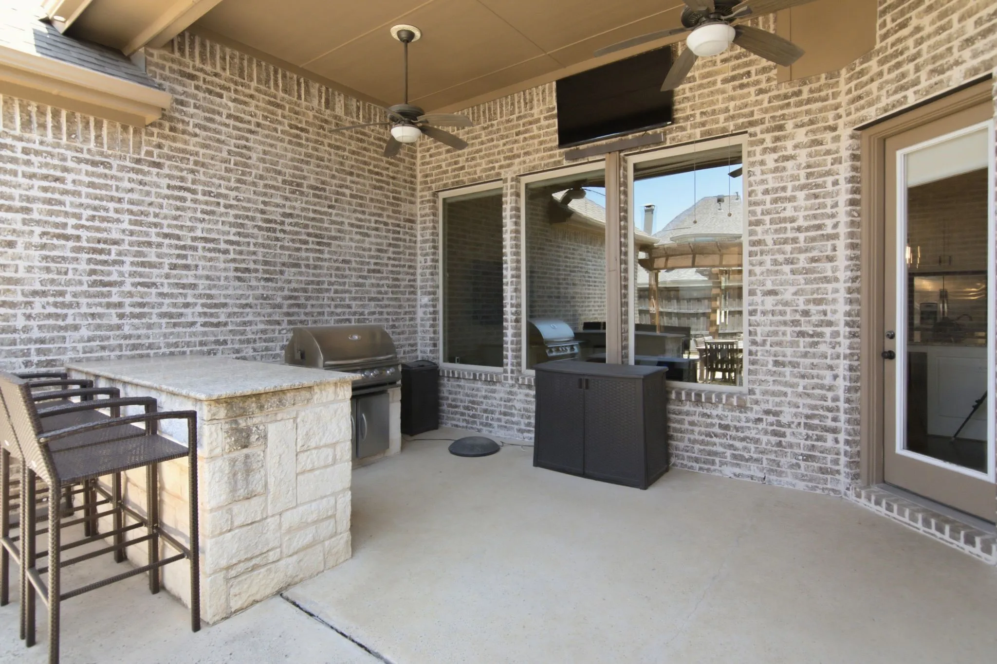 Single Family Residence For Sale in Denton County , 7317 Gem Drive, Frisco, Texas 75034, 3 Bedroom, 4 Bathroom, 3 Garage spaces, 3,030 Sqft, built in 2014, mls#21321921, Real Estate Agent in Frisco, Homes For Sale in Denton county, Homes For Sale in Frisco, Realtor in Frisco Texas, Real Estate Brokerage Independent Realty Texas, Luminita Cordes Realtor