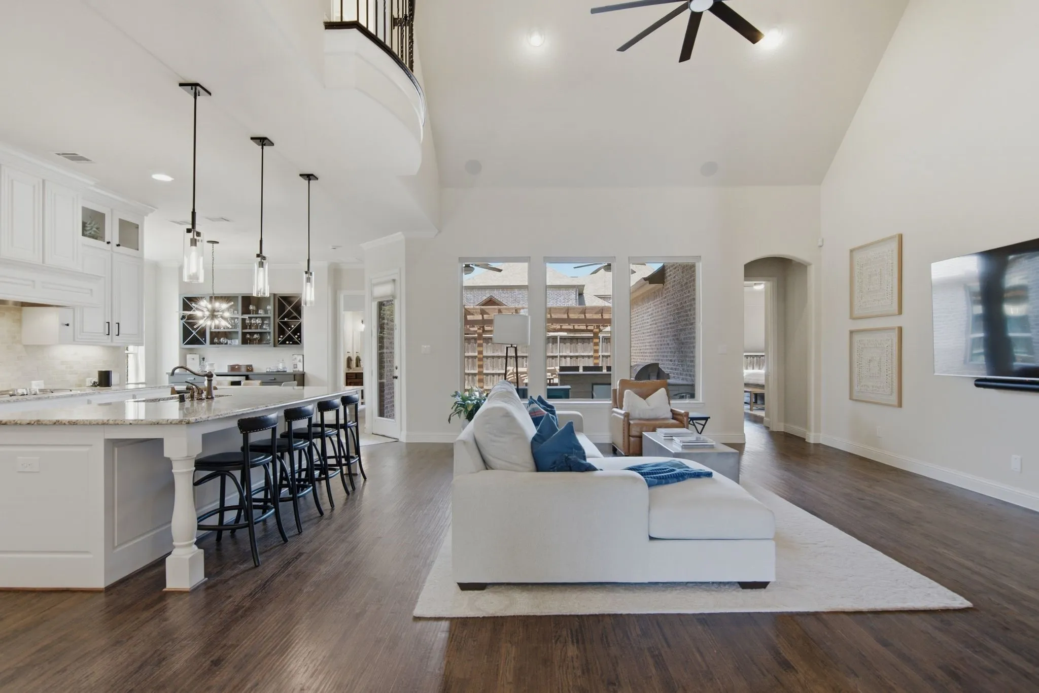Single Family Residence For Sale in Denton County , 7317 Gem Drive, Frisco, Texas 75034, 3 Bedroom, 4 Bathroom, 3 Garage spaces, 3,030 Sqft, built in 2014, mls#21321921, Real Estate Agent in Frisco, Homes For Sale in Denton county, Homes For Sale in Frisco, Realtor in Frisco Texas, Real Estate Brokerage Independent Realty Texas, Luminita Cordes Realtor