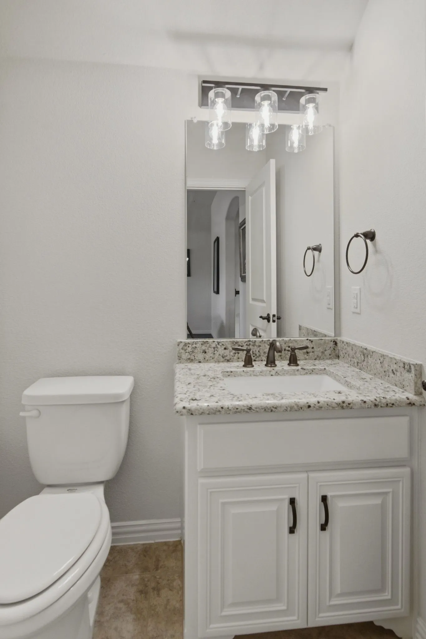Single Family Residence For Sale in Denton County , 7317 Gem Drive, Frisco, Texas 75034, 3 Bedroom, 4 Bathroom, 3 Garage spaces, 3,030 Sqft, built in 2014, mls#21321921, Real Estate Agent in Frisco, Homes For Sale in Denton county, Homes For Sale in Frisco, Realtor in Frisco Texas, Real Estate Brokerage Independent Realty Texas, Luminita Cordes Realtor