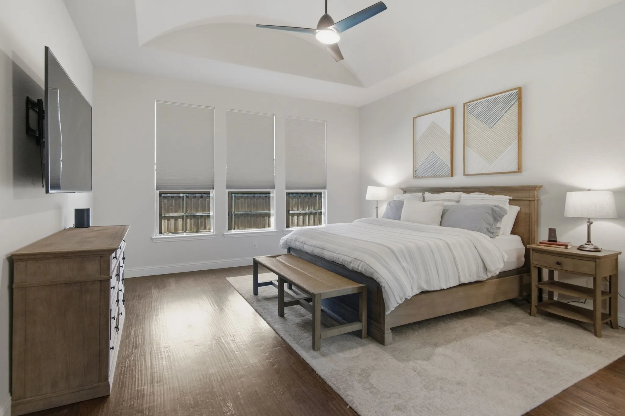 Single Family Residence For Sale in Denton County , 7317 Gem Drive, Frisco, Texas 75034, 3 Bedroom, 4 Bathroom, 3 Garage spaces, 3,030 Sqft, built in 2014, mls#21321921, Real Estate Agent in Frisco, Homes For Sale in Denton county, Homes For Sale in Frisco, Realtor in Frisco Texas, Real Estate Brokerage Independent Realty Texas, Luminita Cordes Realtor