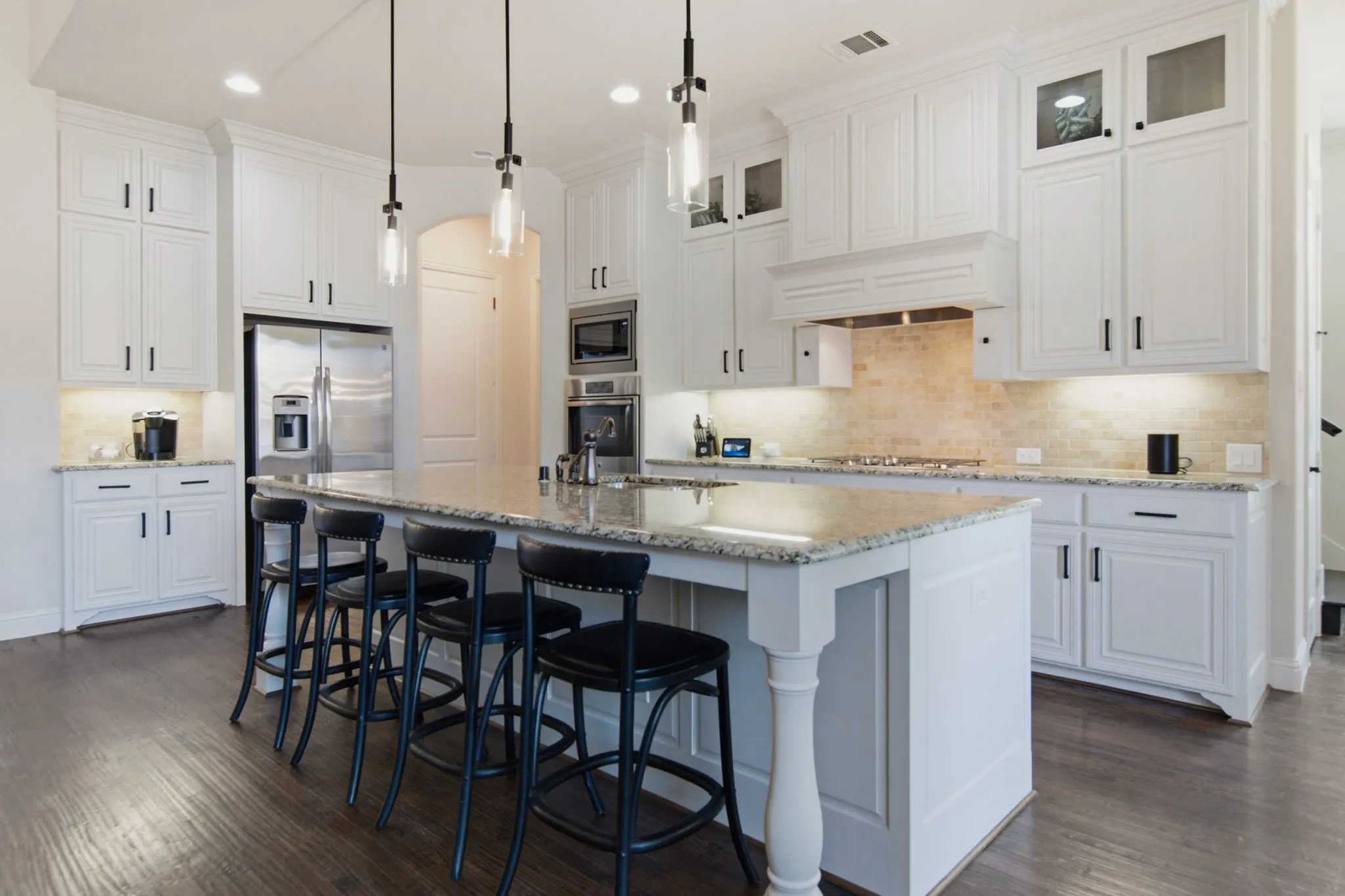 Single Family Residence For Sale in Denton County , 7317 Gem Drive, Frisco, Texas 75034, 3 Bedroom, 4 Bathroom, 3 Garage spaces, 3,030 Sqft, built in 2014, mls#21321921, Real Estate Agent in Frisco, Homes For Sale in Denton county, Homes For Sale in Frisco, Realtor in Frisco Texas, Real Estate Brokerage Independent Realty Texas, Luminita Cordes Realtor
