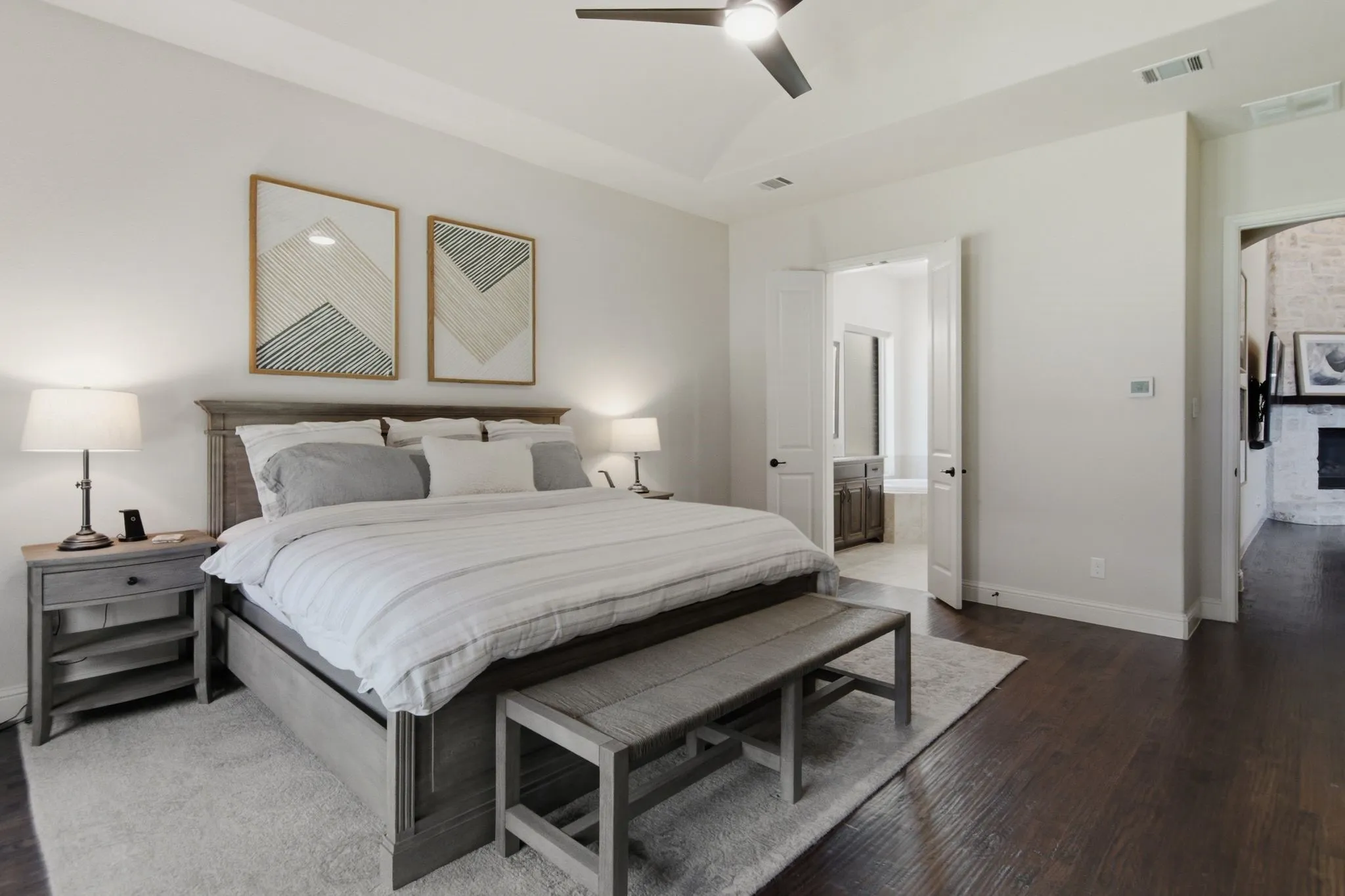 Single Family Residence For Sale in Denton County , 7317 Gem Drive, Frisco, Texas 75034, 3 Bedroom, 4 Bathroom, 3 Garage spaces, 3,030 Sqft, built in 2014, mls#21321921, Real Estate Agent in Frisco, Homes For Sale in Denton county, Homes For Sale in Frisco, Realtor in Frisco Texas, Real Estate Brokerage Independent Realty Texas, Luminita Cordes Realtor
