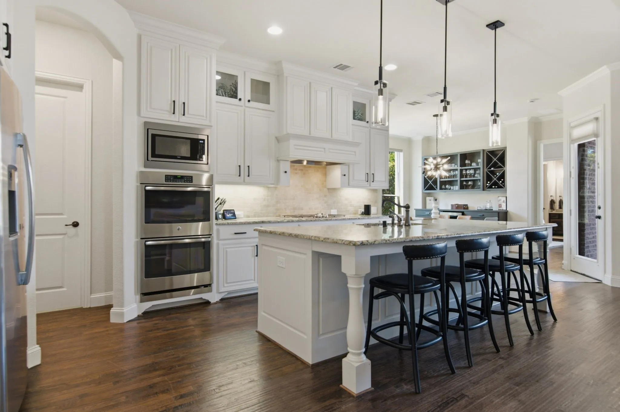 Single Family Residence For Sale in Denton County , 7317 Gem Drive, Frisco, Texas 75034, 3 Bedroom, 4 Bathroom, 3 Garage spaces, 3,030 Sqft, built in 2014, mls#21321921, Real Estate Agent in Frisco, Homes For Sale in Denton county, Homes For Sale in Frisco, Realtor in Frisco Texas, Real Estate Brokerage Independent Realty Texas, Luminita Cordes Realtor