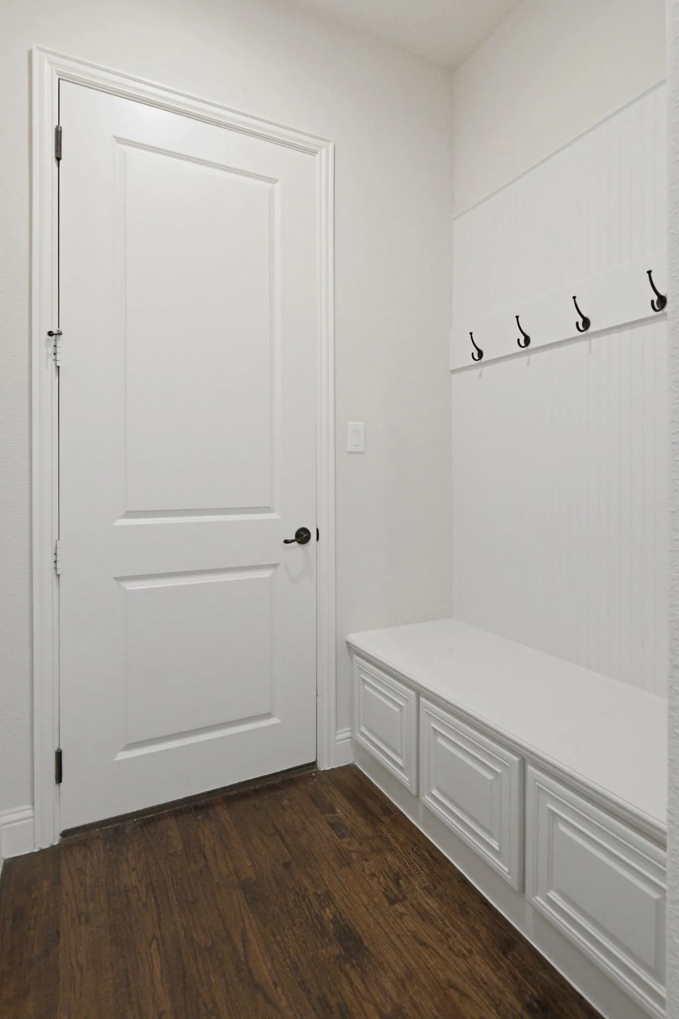 Single Family Residence For Sale in Denton County , 7317 Gem Drive, Frisco, Texas 75034, 3 Bedroom, 4 Bathroom, 3 Garage spaces, 3,030 Sqft, built in 2014, mls#21321921, Real Estate Agent in Frisco, Homes For Sale in Denton county, Homes For Sale in Frisco, Realtor in Frisco Texas, Real Estate Brokerage Independent Realty Texas, Luminita Cordes Realtor