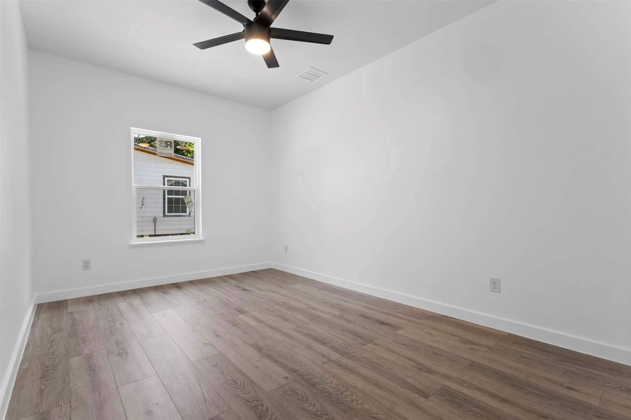 Single Family Residence For Sale in Dallas County , 4406 S Ottawa Road, Dallas, Texas 75212, 4 Bedroom, 2 Bathroom, 2 Garage spaces, 2,476 Sqft, built in 2026, mls#21322488, Real Estate Agent in Dallas, Homes For Sale in Dallas county, Homes For Sale in Dallas, Realtor in Dallas Texas, Real Estate Brokerage Independent Realty Texas, Luminita Cordes Realtor