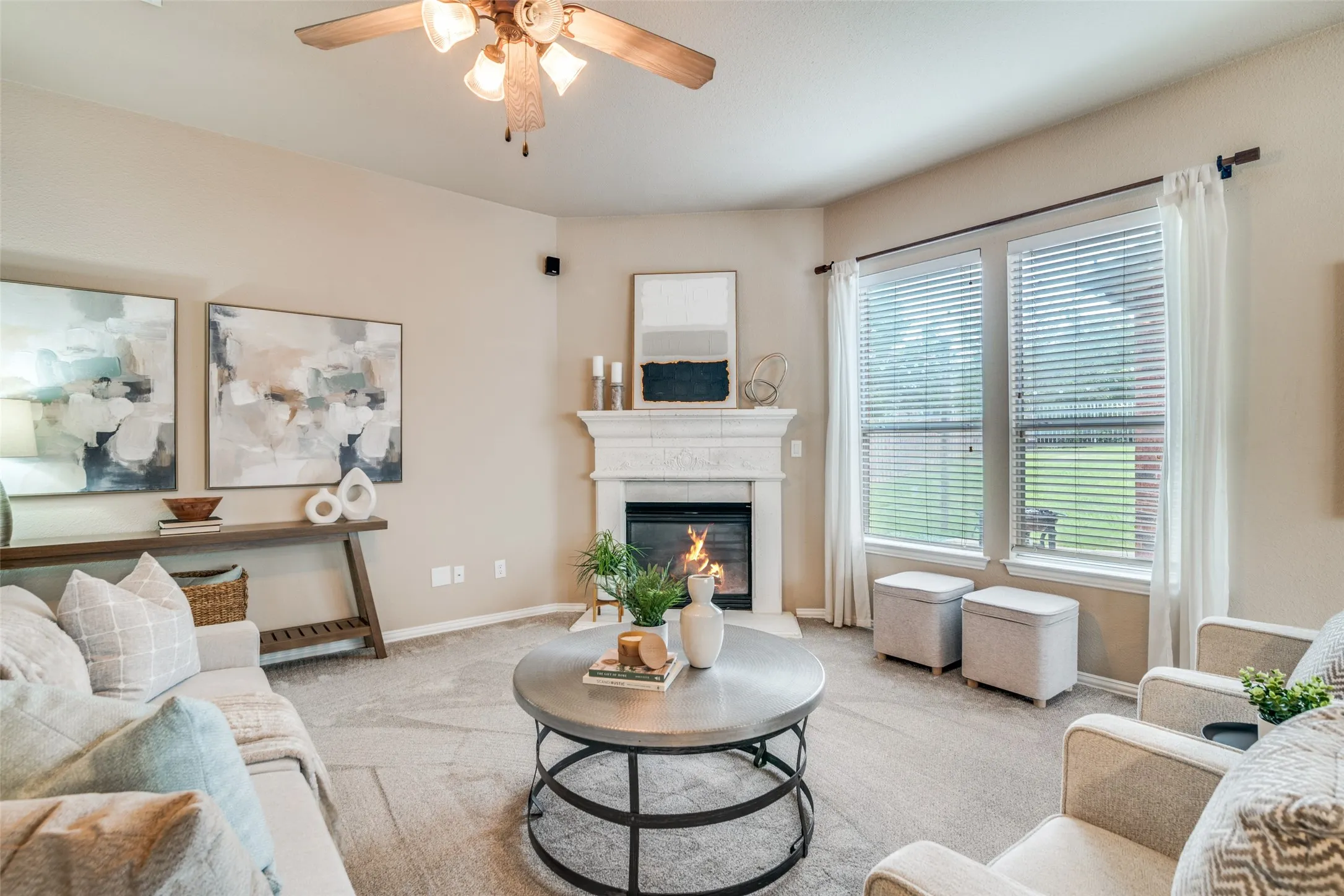 Single Family Residence For Sale in Dallas County , 1318 Coastal Drive, Garland, Texas 75043, 5 Bedroom, 4 Bathroom, 3 Garage spaces, 4,097 Sqft, built in 2003, mls#21322479, Real Estate Agent in Garland, Homes For Sale in Dallas county, Homes For Sale in Garland, Realtor in Garland Texas, Real Estate Brokerage Independent Realty Texas, Luminita Cordes Realtor