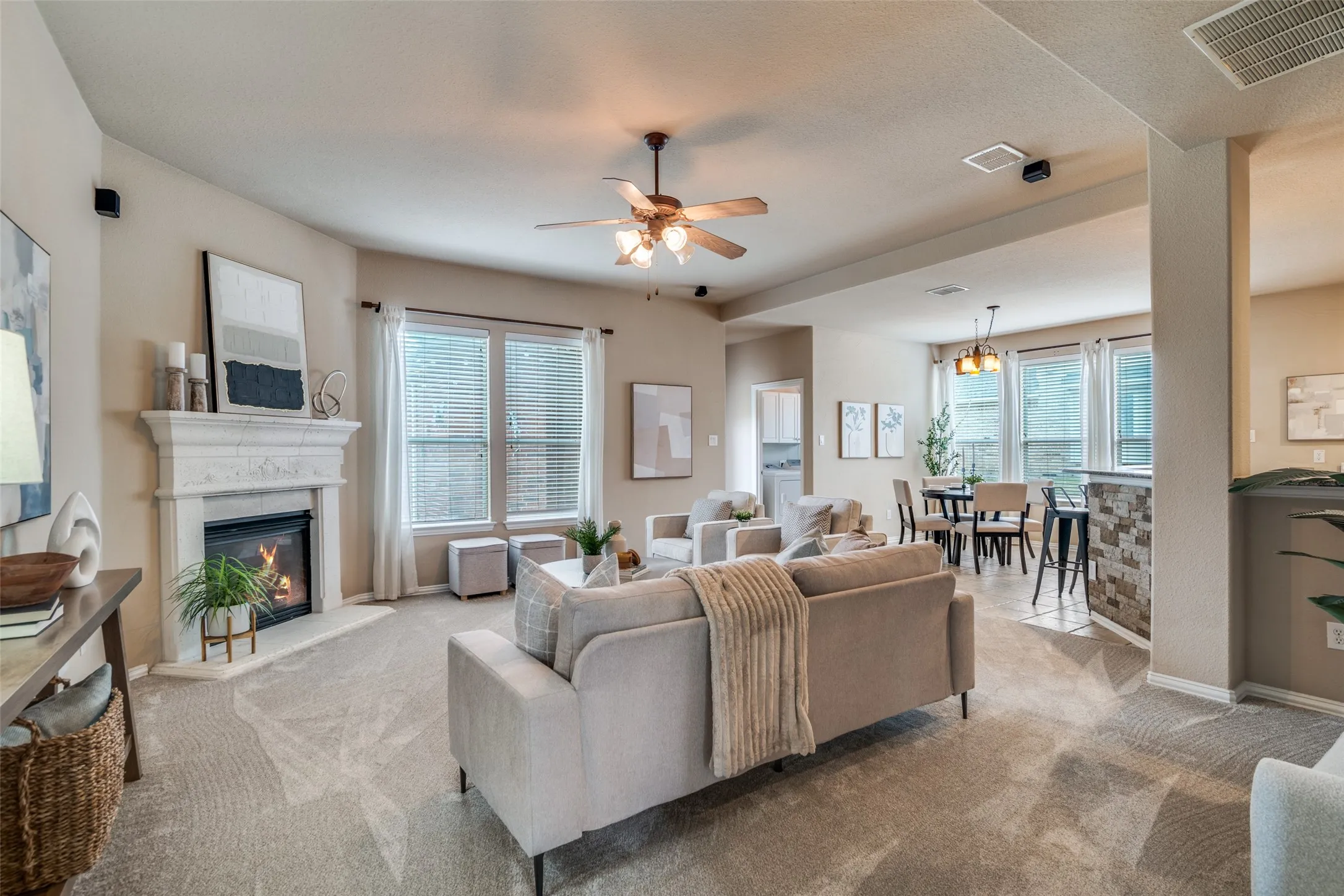 Single Family Residence For Sale in Dallas County , 1318 Coastal Drive, Garland, Texas 75043, 5 Bedroom, 4 Bathroom, 3 Garage spaces, 4,097 Sqft, built in 2003, mls#21322479, Real Estate Agent in Garland, Homes For Sale in Dallas county, Homes For Sale in Garland, Realtor in Garland Texas, Real Estate Brokerage Independent Realty Texas, Luminita Cordes Realtor