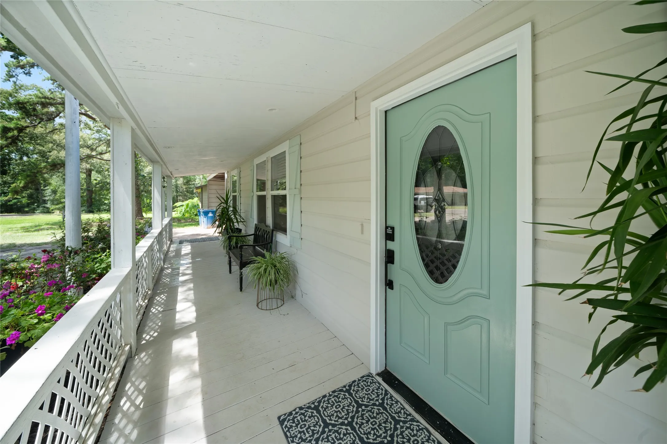 Single Family Residence For Sale in Wood County , 806 Jeanell Street, Quitman, Texas 75783, 3 Bedroom, 2 Bathroom, Garage spaces, 1,296 Sqft, built in 1985, mls#21322468, Real Estate Agent in Quitman, Homes For Sale in Wood county, Homes For Sale in Quitman, Realtor in Quitman Texas, Real Estate Brokerage Independent Realty Texas, Luminita Cordes Realtor