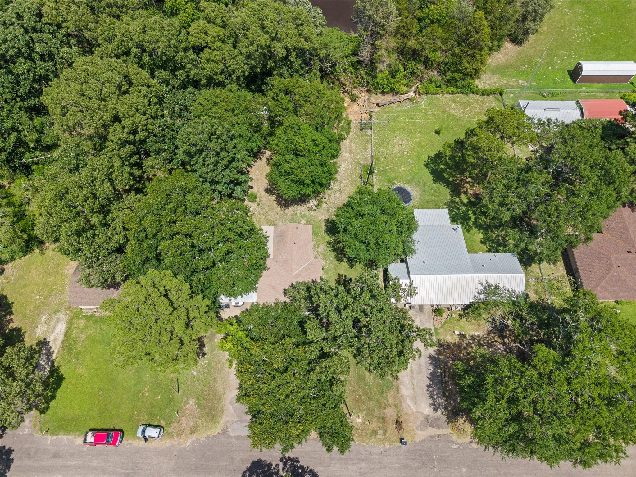 Single Family Residence For Sale in Wood County , 806 Jeanell Street, Quitman, Texas 75783, 3 Bedroom, 2 Bathroom, Garage spaces, 1,296 Sqft, built in 1985, mls#21322468, Real Estate Agent in Quitman, Homes For Sale in Wood county, Homes For Sale in Quitman, Realtor in Quitman Texas, Real Estate Brokerage Independent Realty Texas, Luminita Cordes Realtor