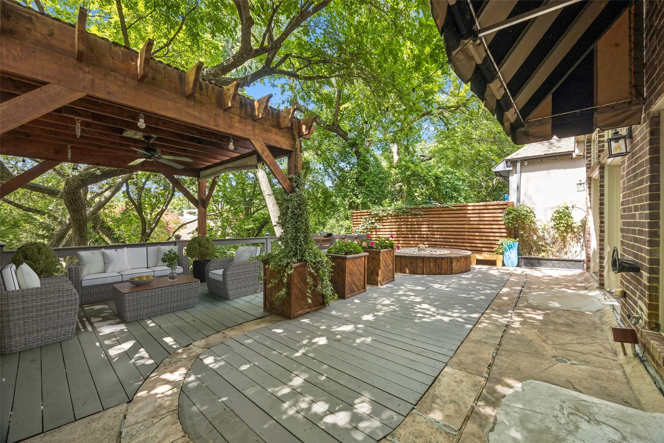 Treehouse patio with virtual staging