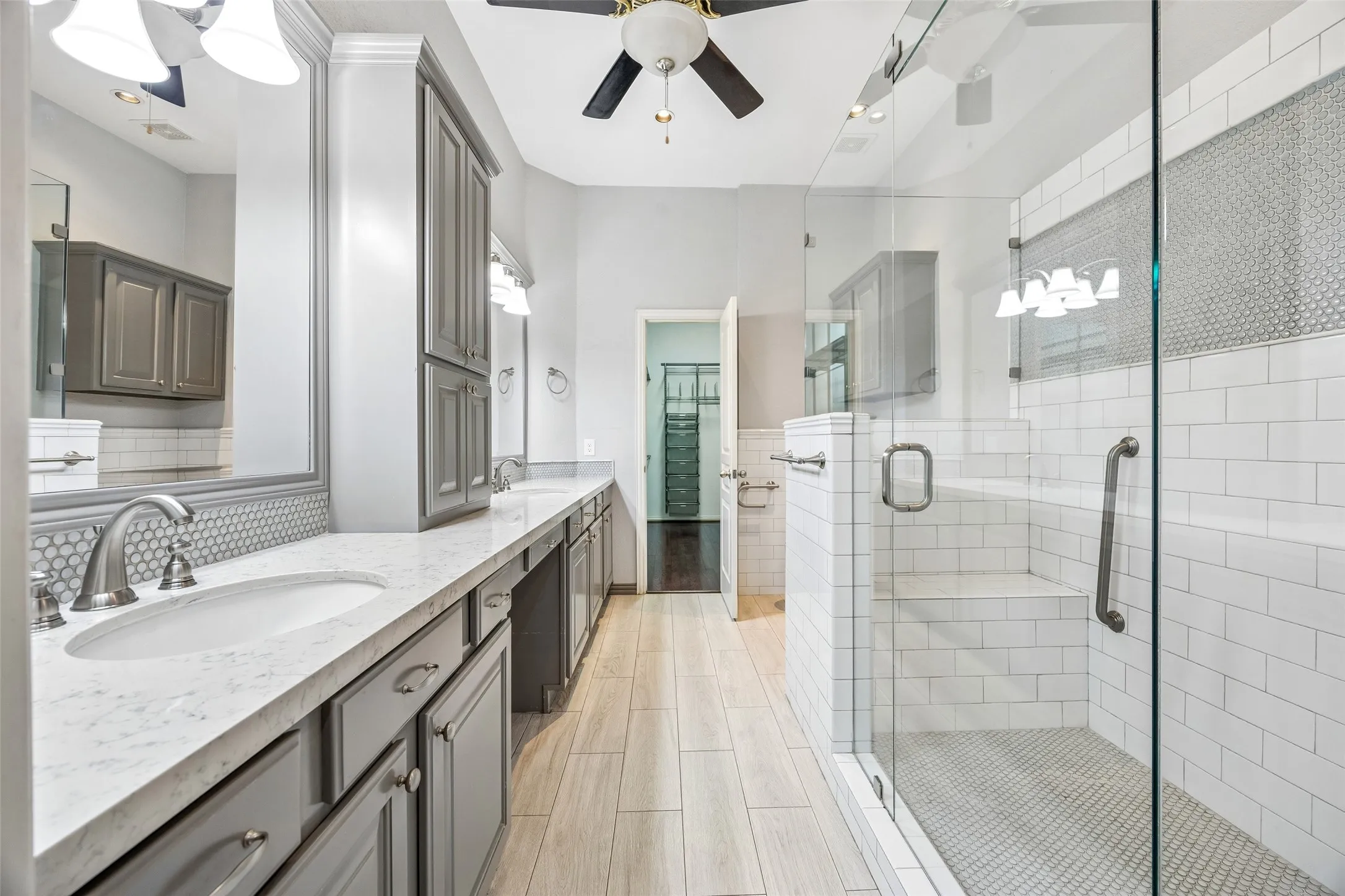 Single Family Residence For Sale in Dallas County , 8716 Coppertowne Lane, Dallas, Texas 75243, 3 Bedroom, 3 Bathroom, 2 Garage spaces, 2,151 Sqft, built in 1996, mls#21318572, Real Estate Agent in Dallas, Homes For Sale in Dallas county, Homes For Sale in Dallas, Realtor in Dallas Texas, Real Estate Brokerage Independent Realty Texas, Luminita Cordes Realtor