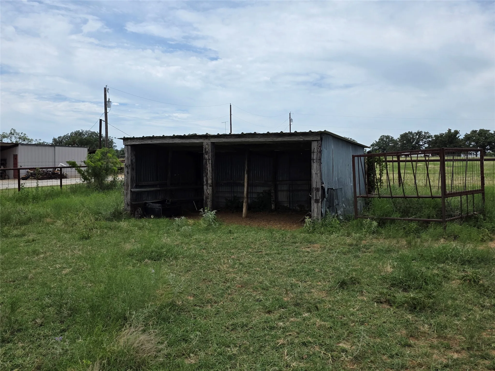 Ranch For Sale in Brown County , 2251 Fm 585, Bangs, Texas 76823, 0, 0, Garage spaces, 0 Sqft, built in 0, Price $1,769,875, mls#21322475, Real Estate Agent in Bangs, Homes For Sale in Brown county, Homes For Sale in Bangs, Realtor in Bangs Texas, Real Estate Brokerage Independent Realty Texas, Luminita Cordes Realtor
