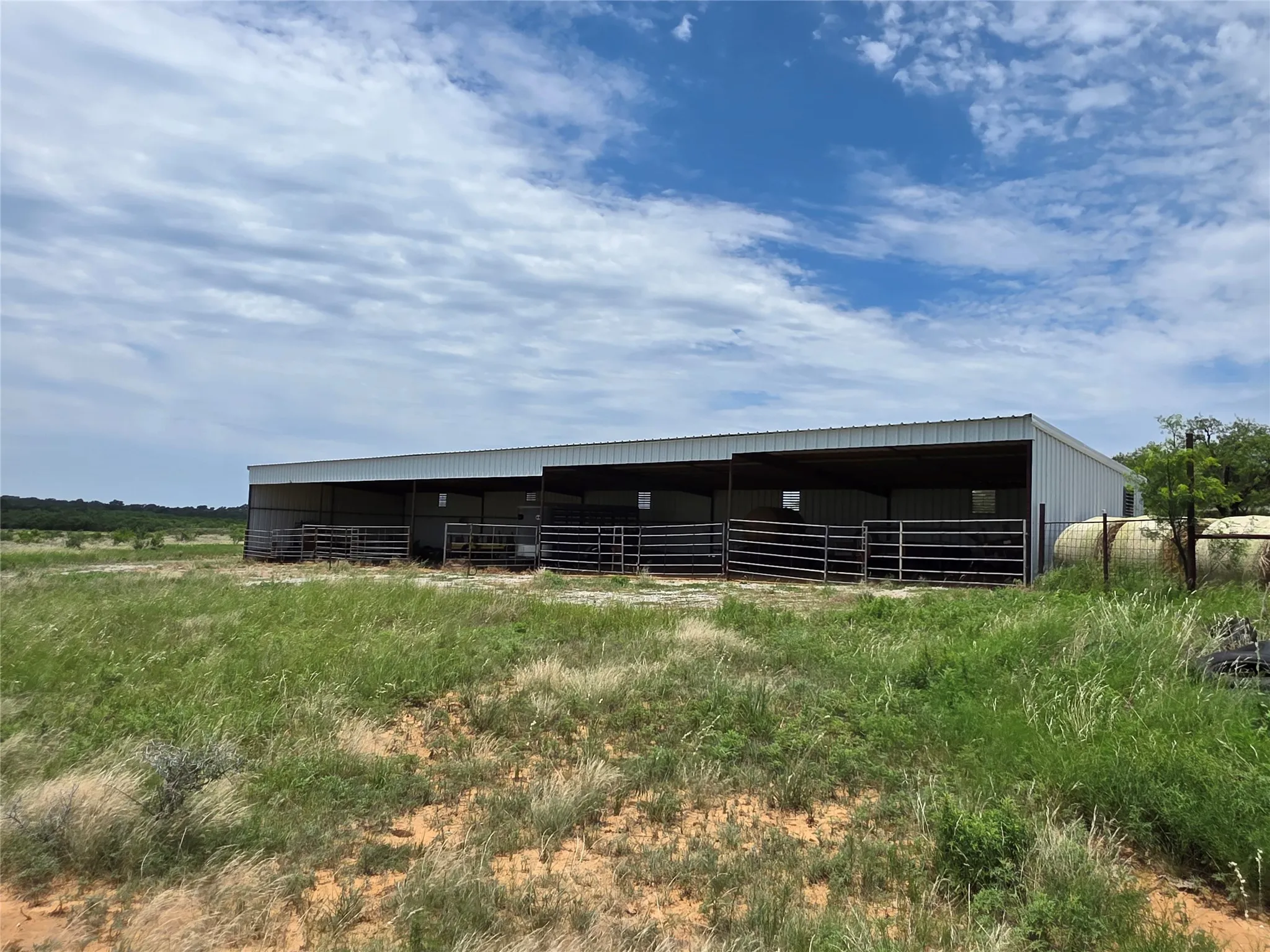 Ranch For Sale in Brown County , 2251 Fm 585, Bangs, Texas 76823, 0, 0, Garage spaces, 0 Sqft, built in 0, Price $1,769,875, mls#21322475, Real Estate Agent in Bangs, Homes For Sale in Brown county, Homes For Sale in Bangs, Realtor in Bangs Texas, Real Estate Brokerage Independent Realty Texas, Luminita Cordes Realtor