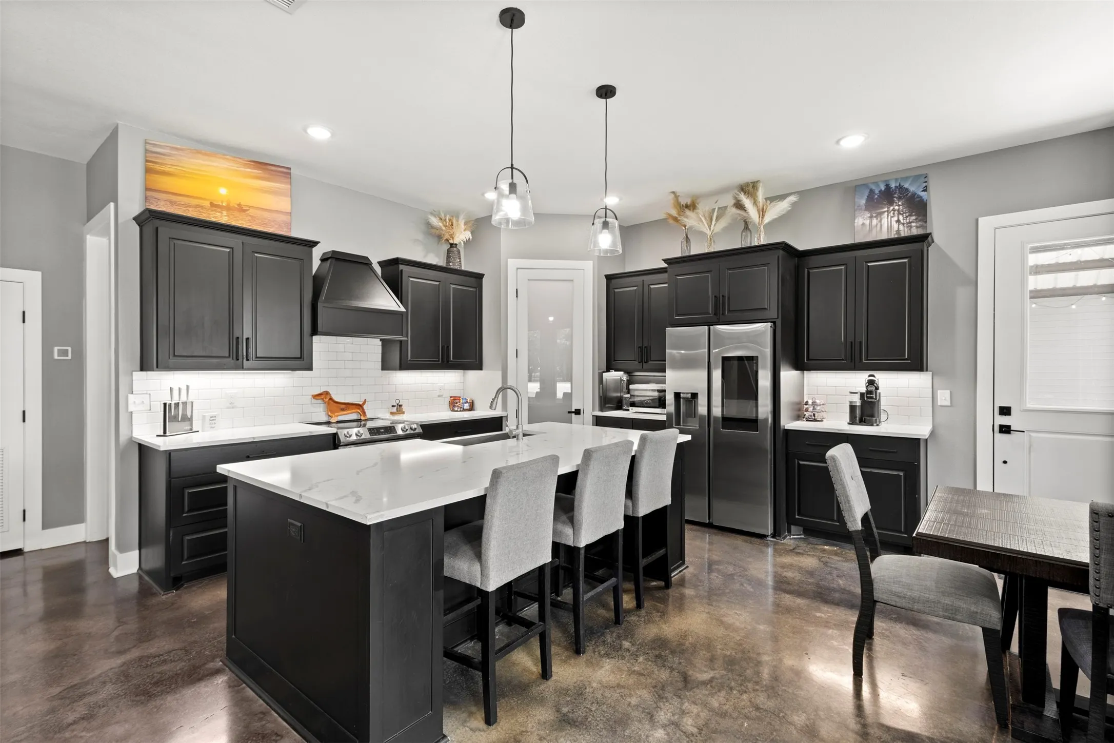 Single Family Residence For Sale in Freestone County , 136 Private Road 197, Streetman, Texas 75859, 3 Bedroom, 3 Bathroom, Garage spaces, 2,106 Sqft, built in 2023, mls#21321746, Real Estate Agent in Streetman, Homes For Sale in Freestone county, Homes For Sale in Streetman, Realtor in Streetman Texas, Real Estate Brokerage Independent Realty Texas, Luminita Cordes Realtor
