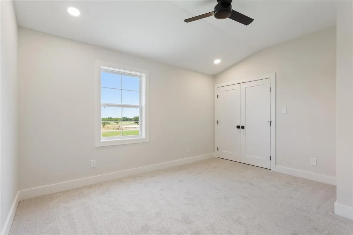 Single Family Residence For Sale in Mc Lennan County , 931 Fawn Drive, Mc Gregor, Texas 76657, 4 Bedroom, 4 Bathroom, 2 Garage spaces, 3,273 Sqft, built in 2025, mls#21322519, Real Estate Agent in Mc Gregor, Homes For Sale in Mc Lennan county, Homes For Sale in Mc Gregor, Realtor in Mc Gregor Texas, Real Estate Brokerage Independent Realty Texas, Luminita Cordes Realtor