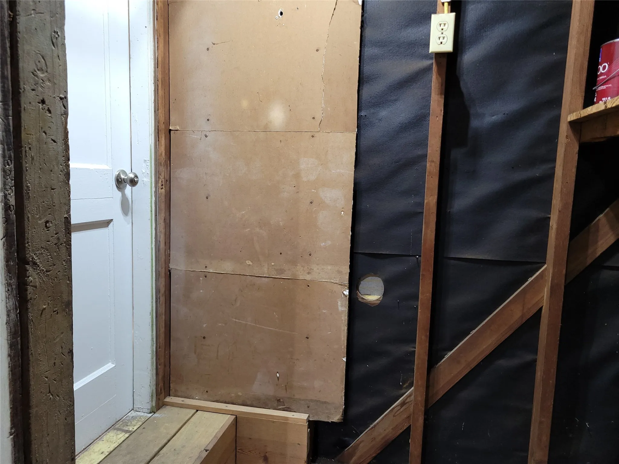 Single Family Residence For Rent in Tarrant County , 503 W Nash Street, Grapevine, Texas 76051, 2 Bedroom, 1 Bathroom, 1 Garage spaces, 792 Sqft, built in 1952, mls#21322558, Real Estate Agent in Grapevine, Homes For Rent in Tarrant county, Homes For Rent in Grapevine, Realtor in Grapevine Texas, Real Estate Brokerage Independent Realty Texas, Luminita Cordes Realtor
