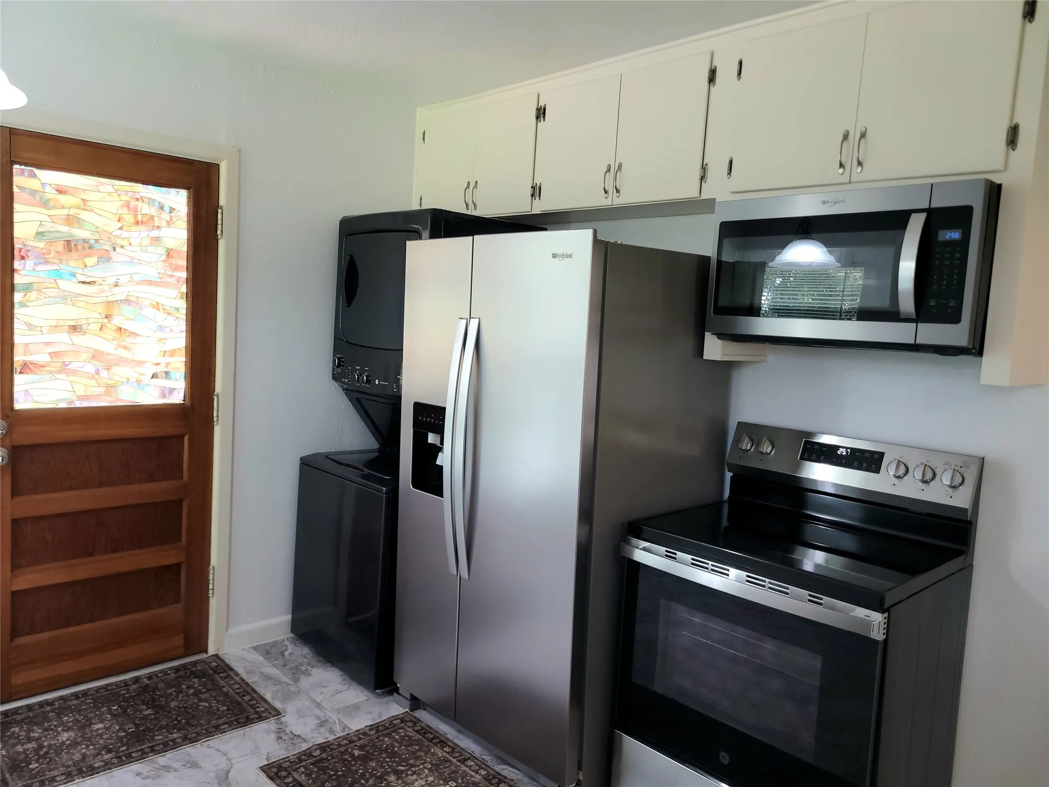 Single Family Residence For Rent in Tarrant County , 503 W Nash Street, Grapevine, Texas 76051, 2 Bedroom, 1 Bathroom, 1 Garage spaces, 792 Sqft, built in 1952, mls#21322558, Real Estate Agent in Grapevine, Homes For Rent in Tarrant county, Homes For Rent in Grapevine, Realtor in Grapevine Texas, Real Estate Brokerage Independent Realty Texas, Luminita Cordes Realtor
