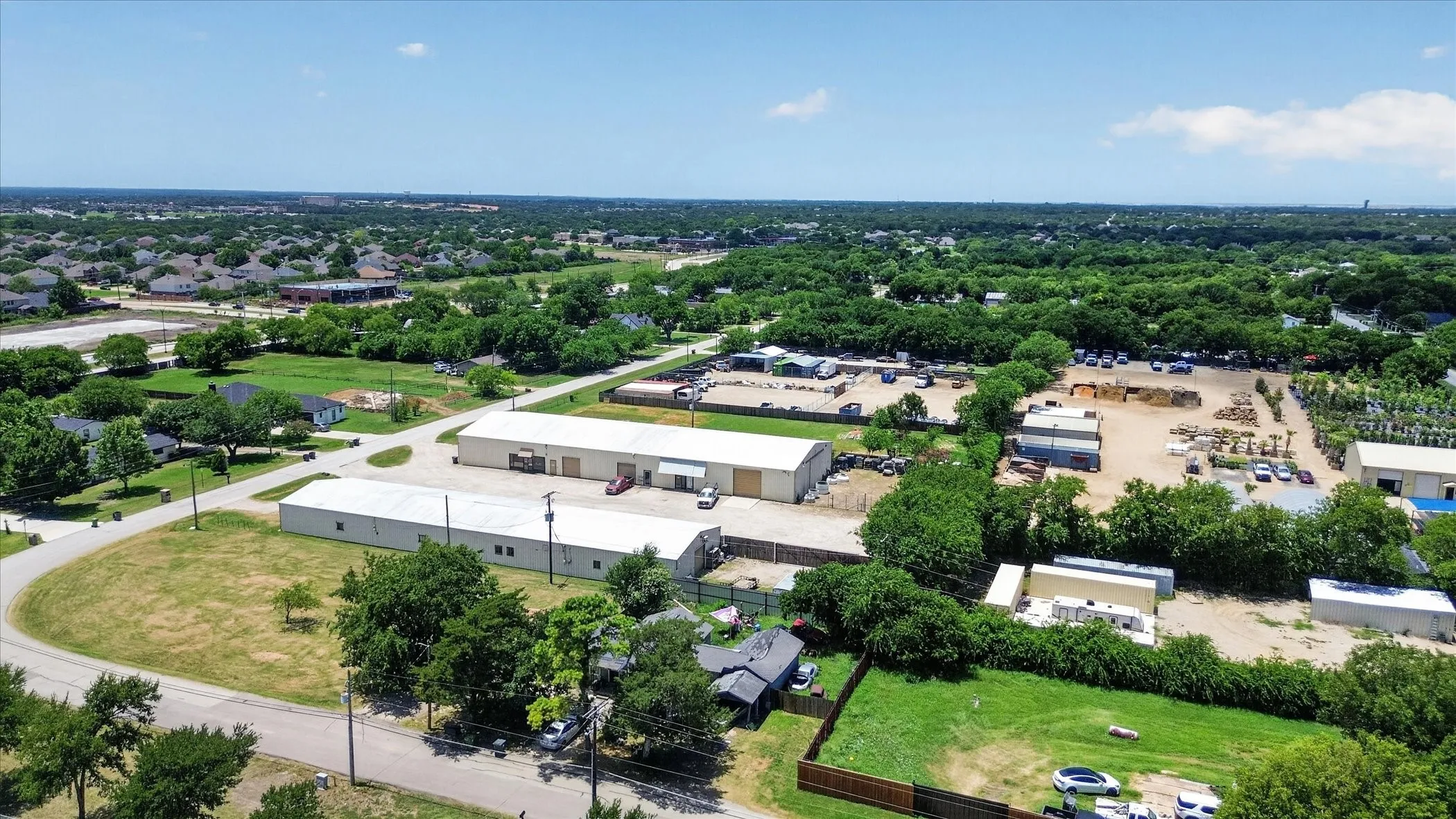 Single Family Residence For Sale in Tarrant County , 8006 Renee Drive, Arlington, Texas 76001, 3 Bedrooms, 1 Bathroom, 1 Garage spaces, 774 Sqft, built in 1970, Price $224,000, mls#21318298, Real Estate Agent in Arlington, Homes For Sale in Tarrant county, Homes For Sale in Arlington, Realtor in Arlington Texas, Real Estate Brokerage Independent Realty Texas, Luminita Cordes Realtor