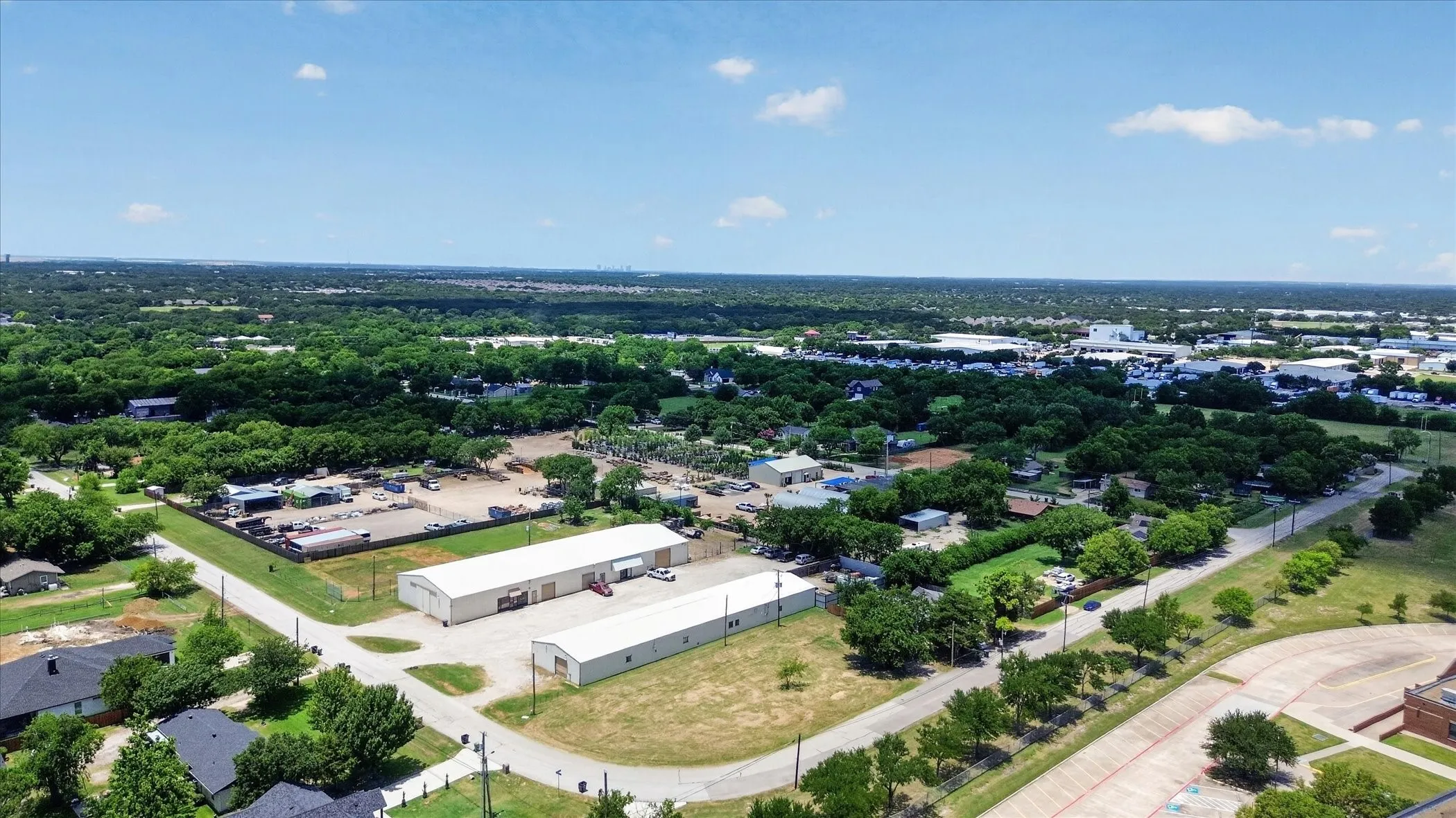 Single Family Residence For Sale in Tarrant County , 8006 Renee Drive, Arlington, Texas 76001, 3 Bedrooms, 1 Bathroom, 1 Garage spaces, 774 Sqft, built in 1970, Price $224,000, mls#21318298, Real Estate Agent in Arlington, Homes For Sale in Tarrant county, Homes For Sale in Arlington, Realtor in Arlington Texas, Real Estate Brokerage Independent Realty Texas, Luminita Cordes Realtor