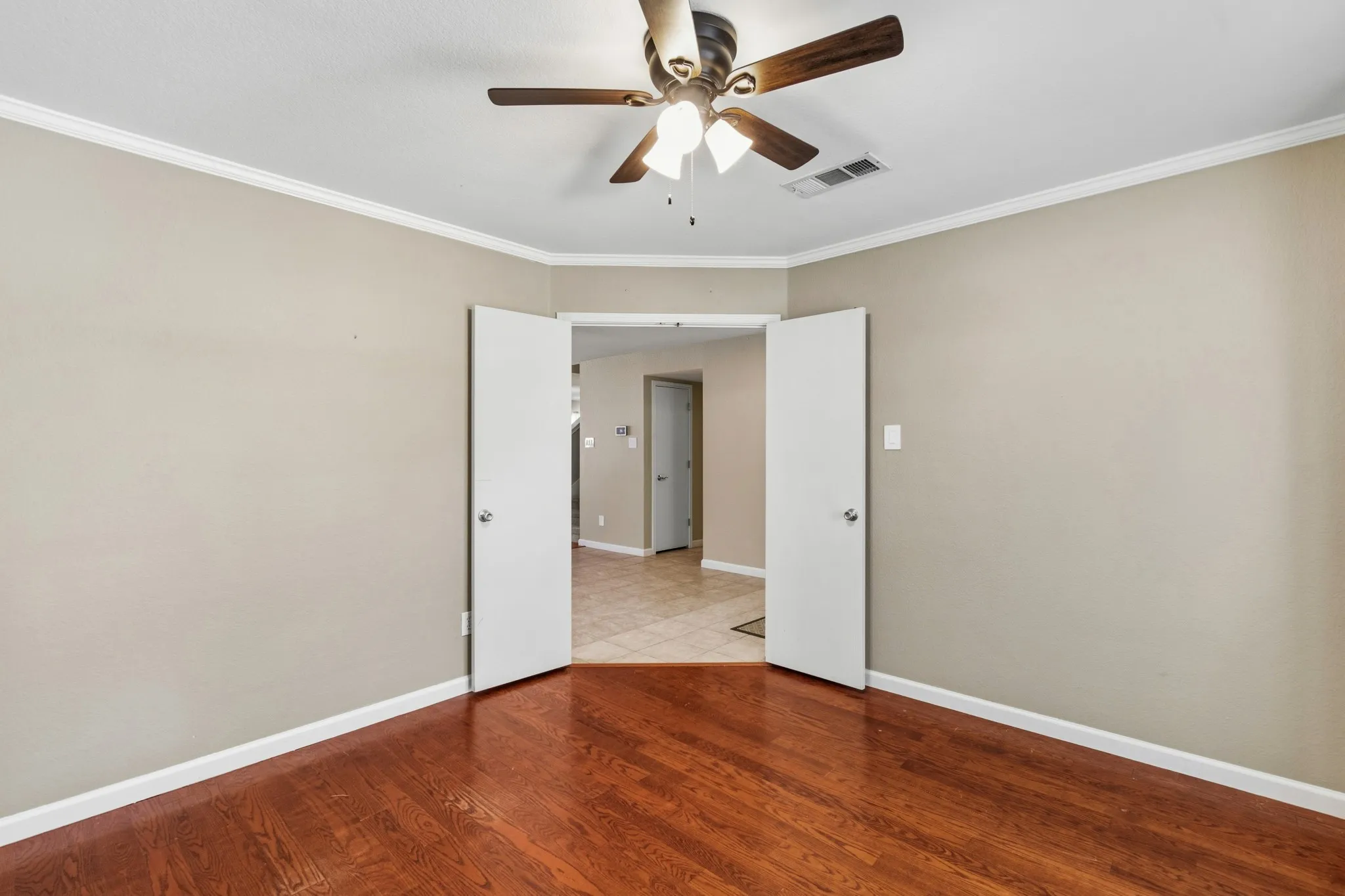 Single Family Residence For Sale in Collin County , 2217 Eisenhower Drive, Mc Kinney, Texas 75071, 4 Bedroom, 3 Bathroom, 2 Garage spaces, 2,696 Sqft, built in 2004, mls#21320374, Real Estate Agent in Mc Kinney, Homes For Sale in Collin county, Homes For Sale in Mc Kinney, Realtor in Mc Kinney Texas, Real Estate Brokerage Independent Realty Texas, Luminita Cordes Realtor