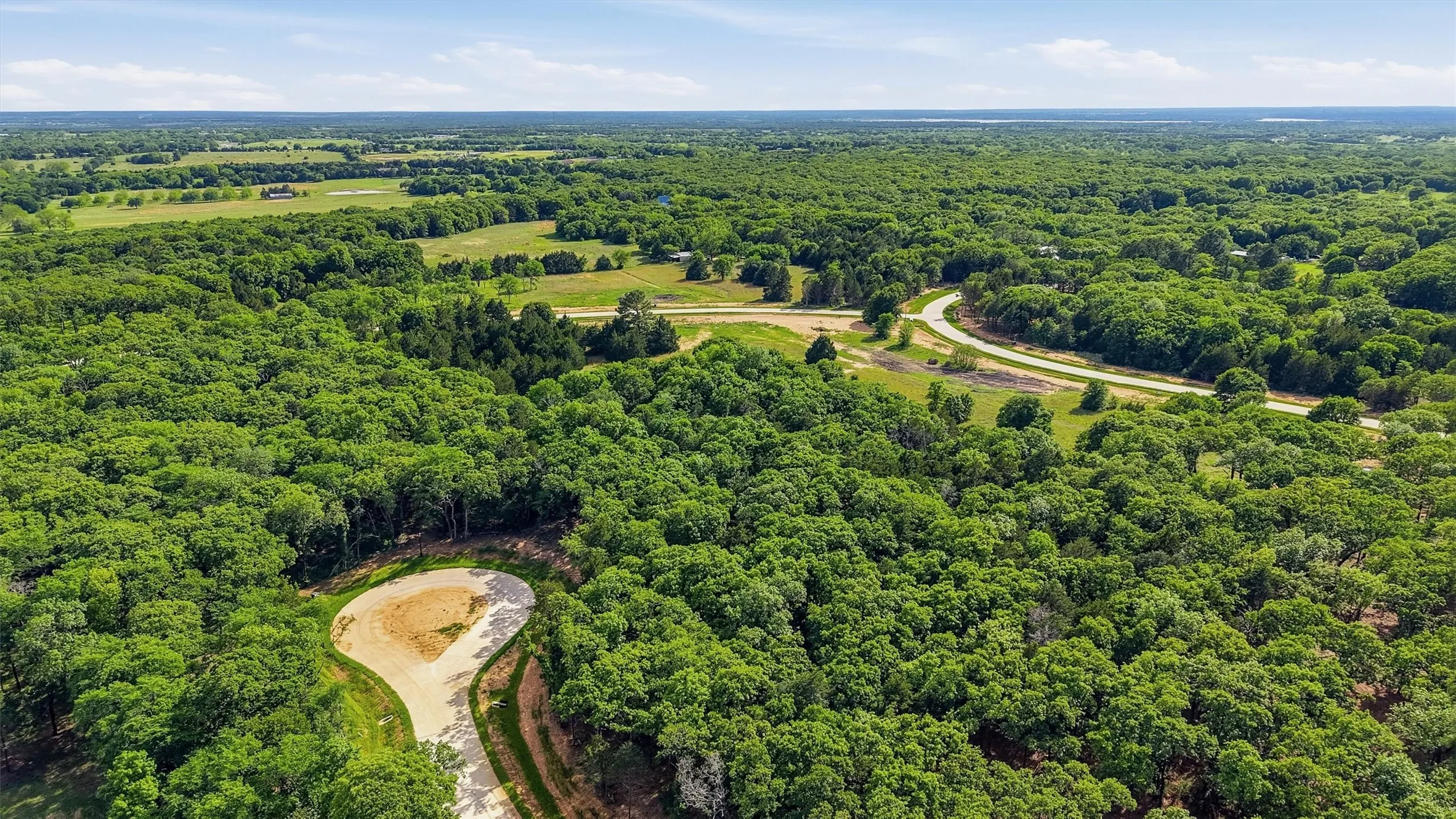 Improved Land For Sale in Grayson County , 444 White Tail Way, Pottsboro, Texas 75076, 0, 0, Garage spaces, 0 Sqft, built in 0, Price $240,000, mls#21322351, Real Estate Agent in Pottsboro, Homes For Sale in Grayson county, Homes For Sale in Pottsboro, Realtor in Pottsboro Texas, Real Estate Brokerage Independent Realty Texas, Luminita Cordes Realtor
