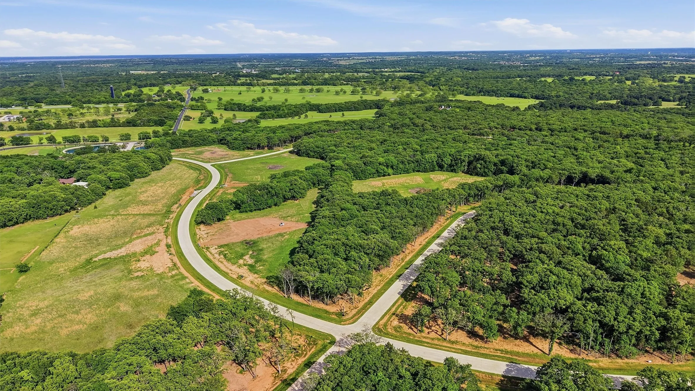 Improved Land For Sale in Grayson County , 444 White Tail Way, Pottsboro, Texas 75076, 0, 0, Garage spaces, 0 Sqft, built in 0, Price $240,000, mls#21322351, Real Estate Agent in Pottsboro, Homes For Sale in Grayson county, Homes For Sale in Pottsboro, Realtor in Pottsboro Texas, Real Estate Brokerage Independent Realty Texas, Luminita Cordes Realtor