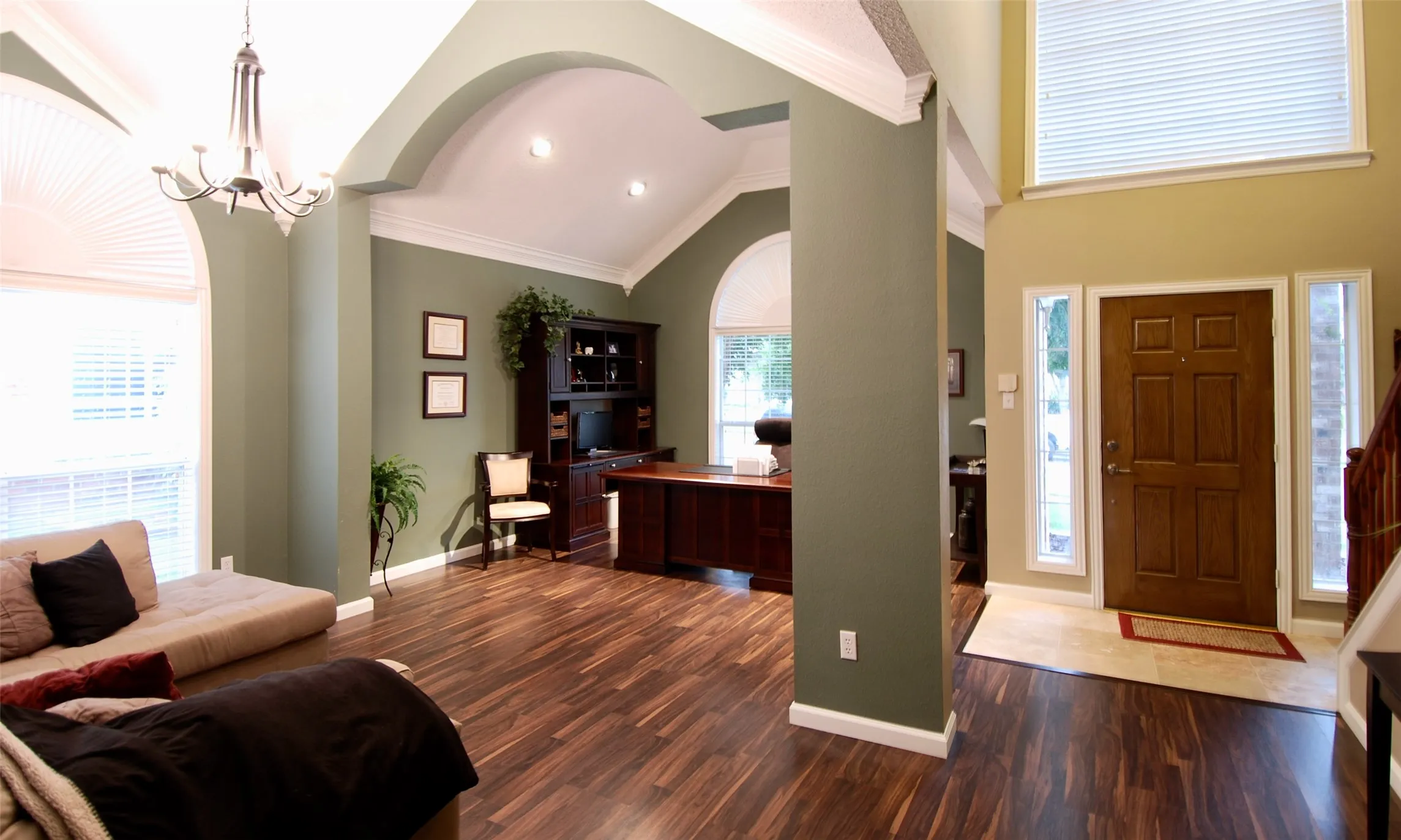 Beautiful Entry, Formal Living & Dining Room