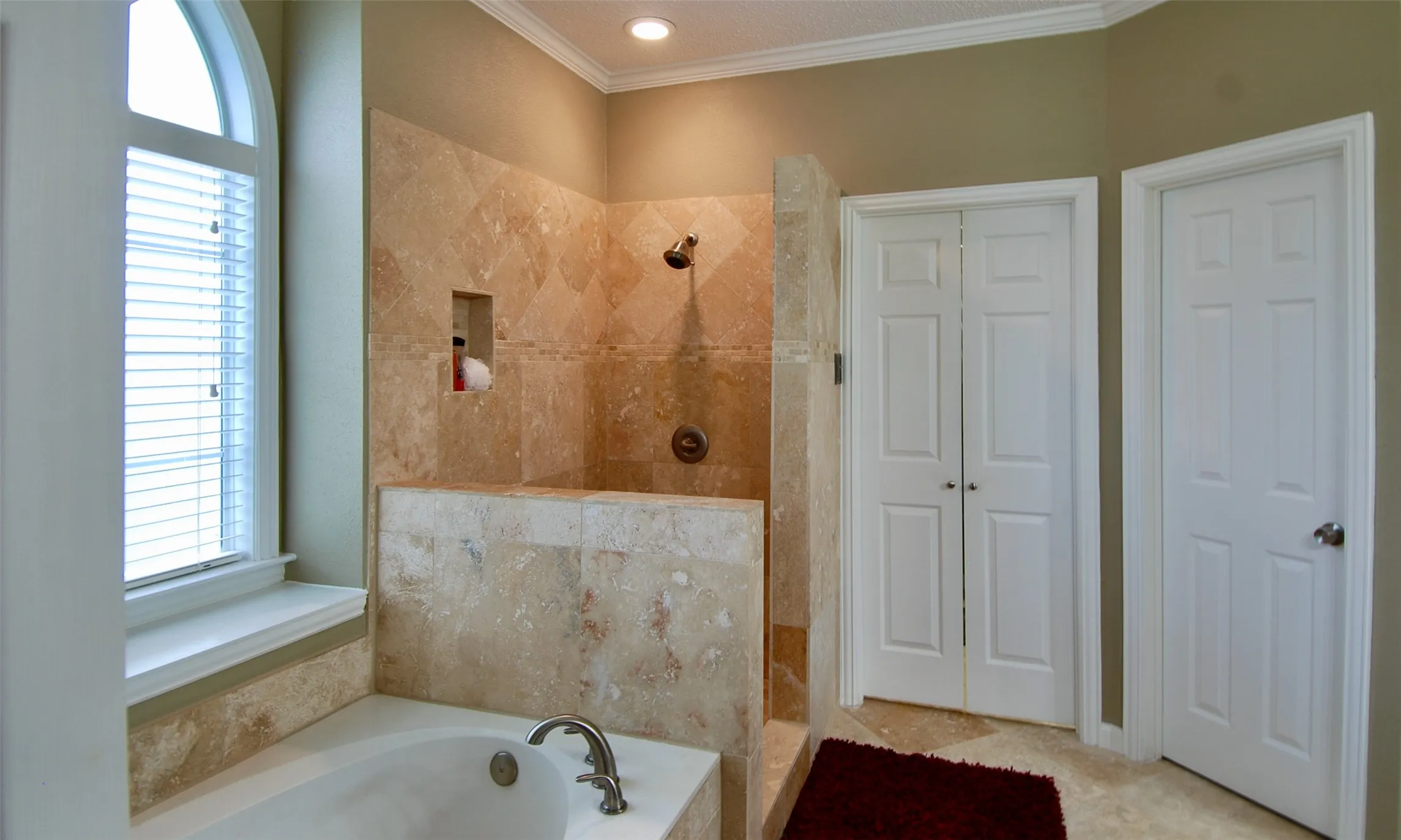 Beautiful Master Bath
