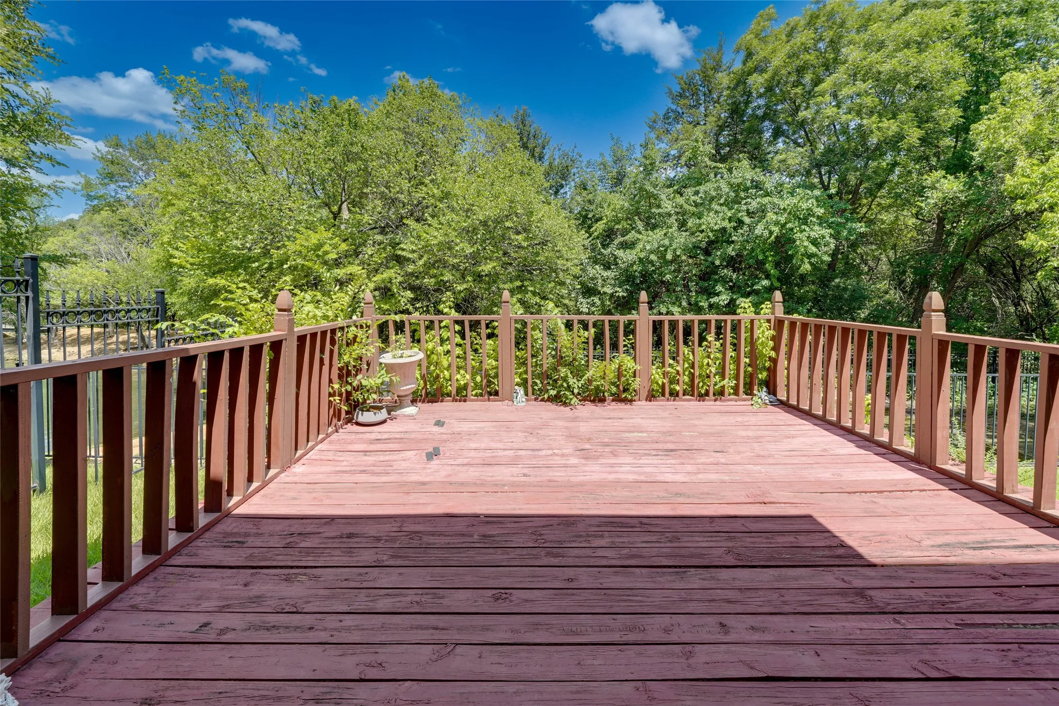 Single Family Residence For Sale in Tarrant County , 2213 Cotswold Valley Court, Southlake, Texas 76092, 5 Bedroom, 5 Bathroom, 2 Garage spaces, 3,797 Sqft, built in 2014, mls#21315991, Real Estate Agent in Southlake, Homes For Sale in Tarrant county, Homes For Sale in Southlake, Realtor in Southlake Texas, Real Estate Brokerage Independent Realty Texas, Luminita Cordes Realtor