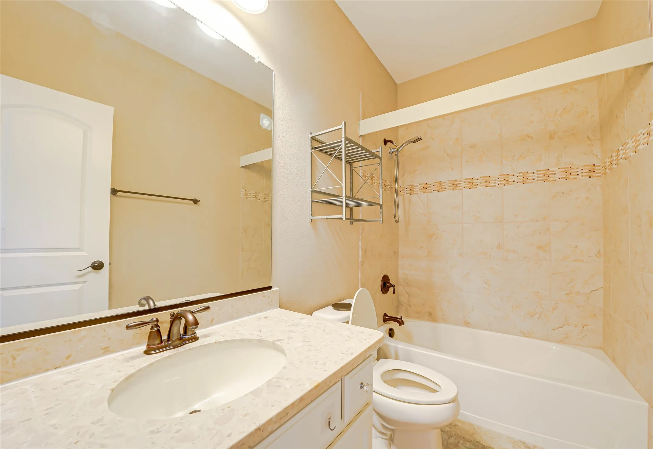 Single Family Residence For Sale in Tarrant County , 2213 Cotswold Valley Court, Southlake, Texas 76092, 5 Bedroom, 5 Bathroom, 2 Garage spaces, 3,797 Sqft, built in 2014, mls#21315991, Real Estate Agent in Southlake, Homes For Sale in Tarrant county, Homes For Sale in Southlake, Realtor in Southlake Texas, Real Estate Brokerage Independent Realty Texas, Luminita Cordes Realtor