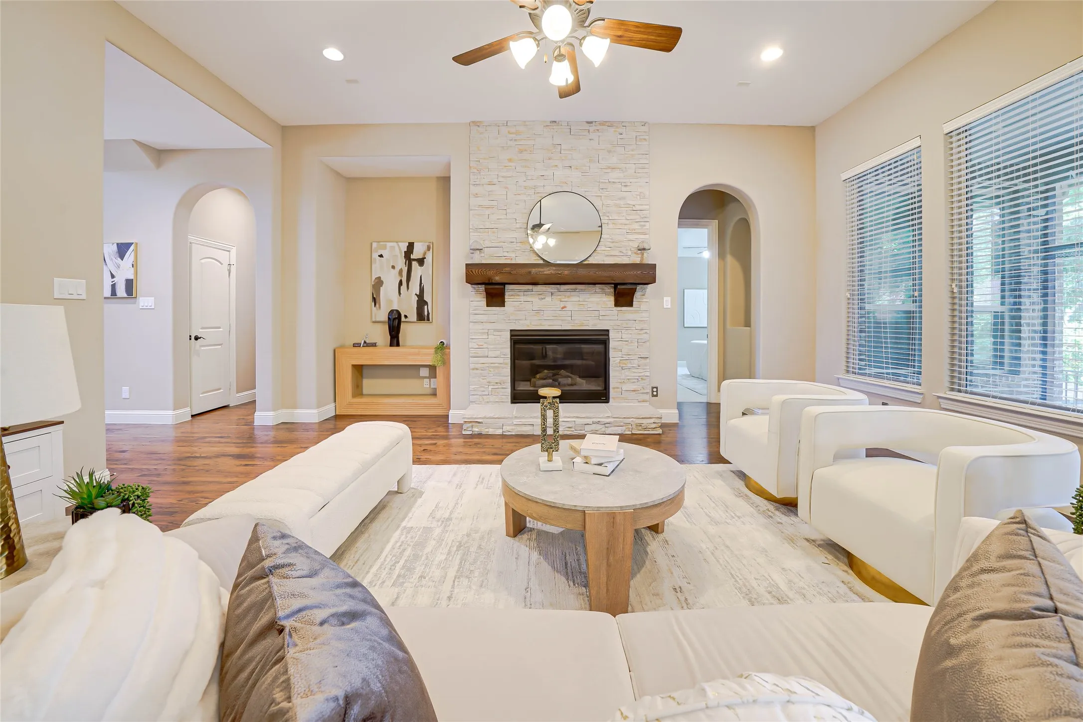 Single Family Residence For Sale in Tarrant County , 2213 Cotswold Valley Court, Southlake, Texas 76092, 5 Bedroom, 5 Bathroom, 2 Garage spaces, 3,797 Sqft, built in 2014, mls#21315991, Real Estate Agent in Southlake, Homes For Sale in Tarrant county, Homes For Sale in Southlake, Realtor in Southlake Texas, Real Estate Brokerage Independent Realty Texas, Luminita Cordes Realtor