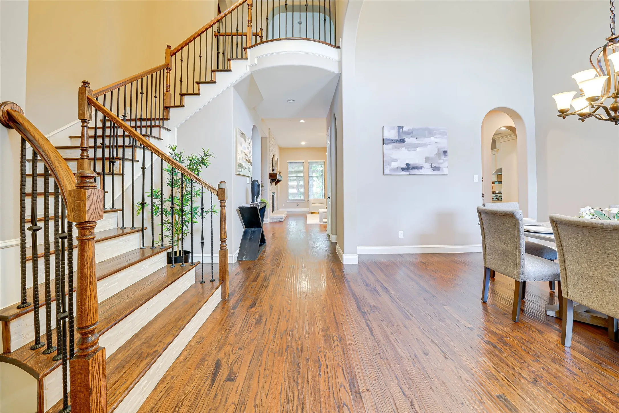Single Family Residence For Sale in Tarrant County , 2213 Cotswold Valley Court, Southlake, Texas 76092, 5 Bedroom, 5 Bathroom, 2 Garage spaces, 3,797 Sqft, built in 2014, mls#21315991, Real Estate Agent in Southlake, Homes For Sale in Tarrant county, Homes For Sale in Southlake, Realtor in Southlake Texas, Real Estate Brokerage Independent Realty Texas, Luminita Cordes Realtor
