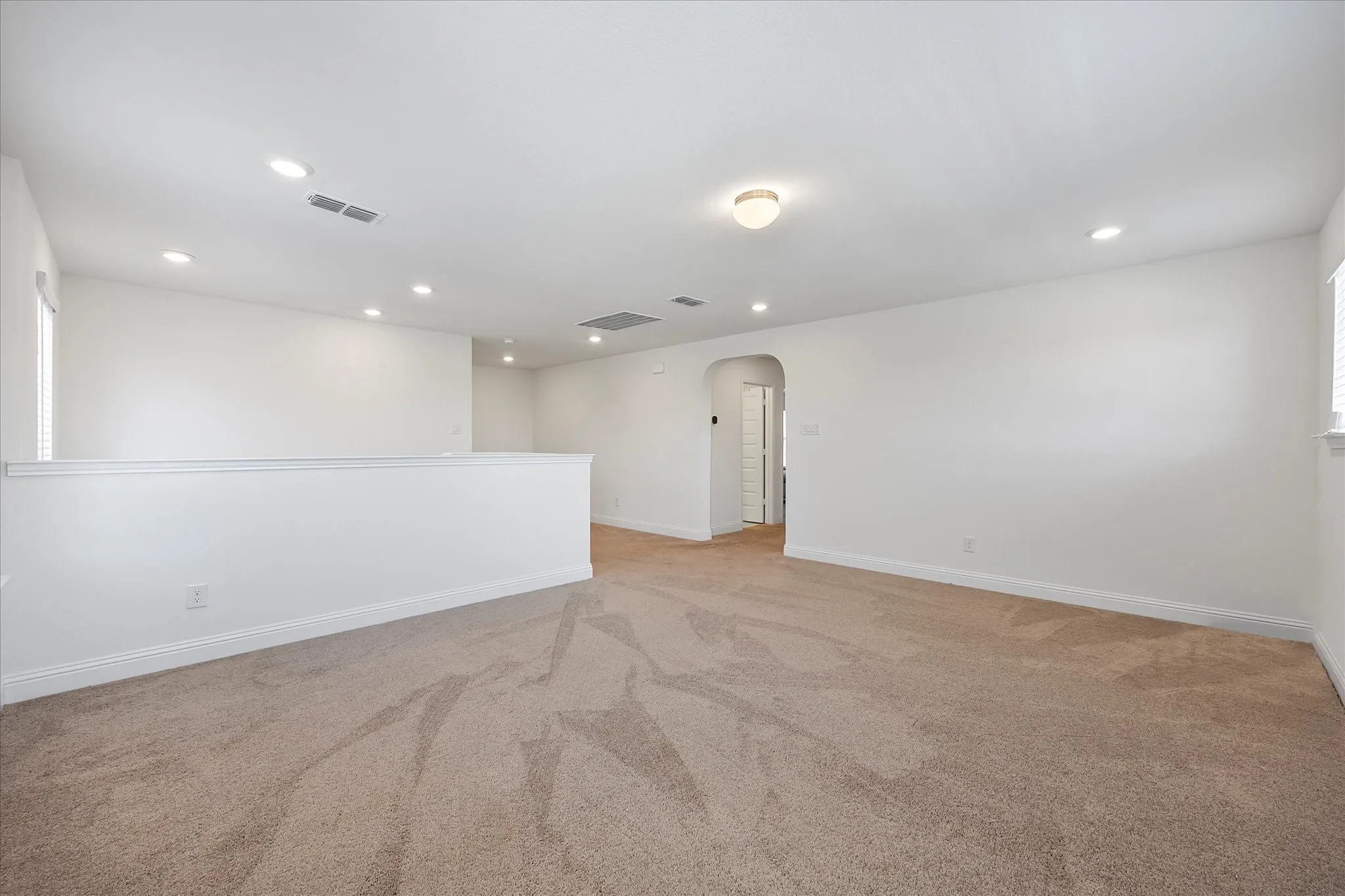 Huge 2nd living area