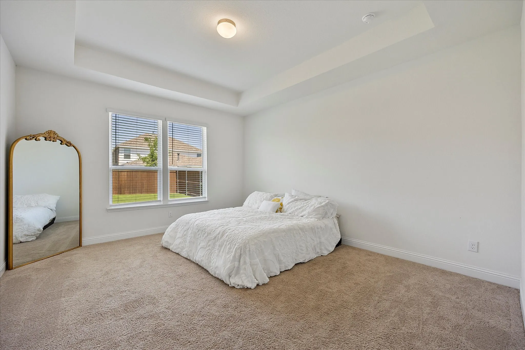 Spacious master bedroom opens onto ensuite master bath.