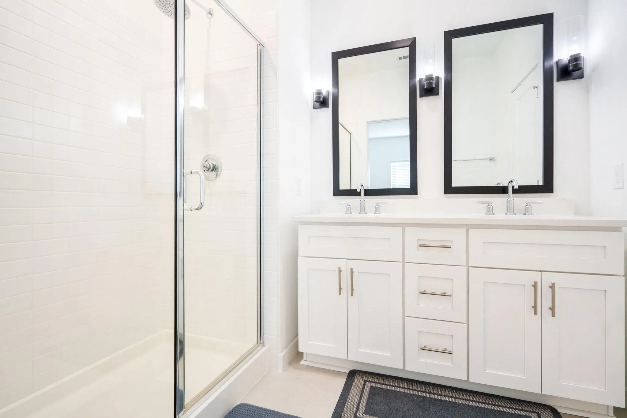 Single Family Residence For Rent in Dallas County , 2608 Ontario Drive, Seagoville, Texas 75159, 3 Bedroom, 4 Bathroom, 2 Garage spaces, 1,891 Sqft, built in 2023, mls#21322614, Real Estate Agent in Seagoville, Homes For Rent in Dallas county, Homes For Rent in Seagoville, Realtor in Seagoville Texas, Real Estate Brokerage Independent Realty Texas, Luminita Cordes Realtor