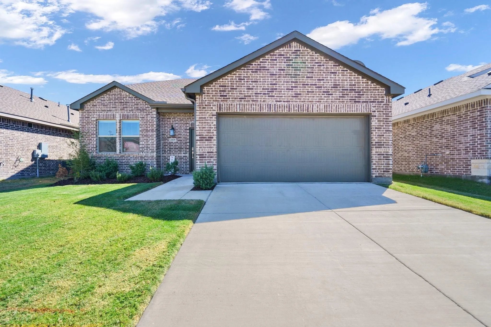 Single Family Residence For Rent in Dallas County , 2608 Ontario Drive, Seagoville, Texas 75159, 3 Bedroom, 4 Bathroom, 2 Garage spaces, 1,891 Sqft, built in 2023, mls#21322614, Real Estate Agent in Seagoville, Homes For Rent in Dallas county, Homes For Rent in Seagoville, Realtor in Seagoville Texas, Real Estate Brokerage Independent Realty Texas, Luminita Cordes Realtor