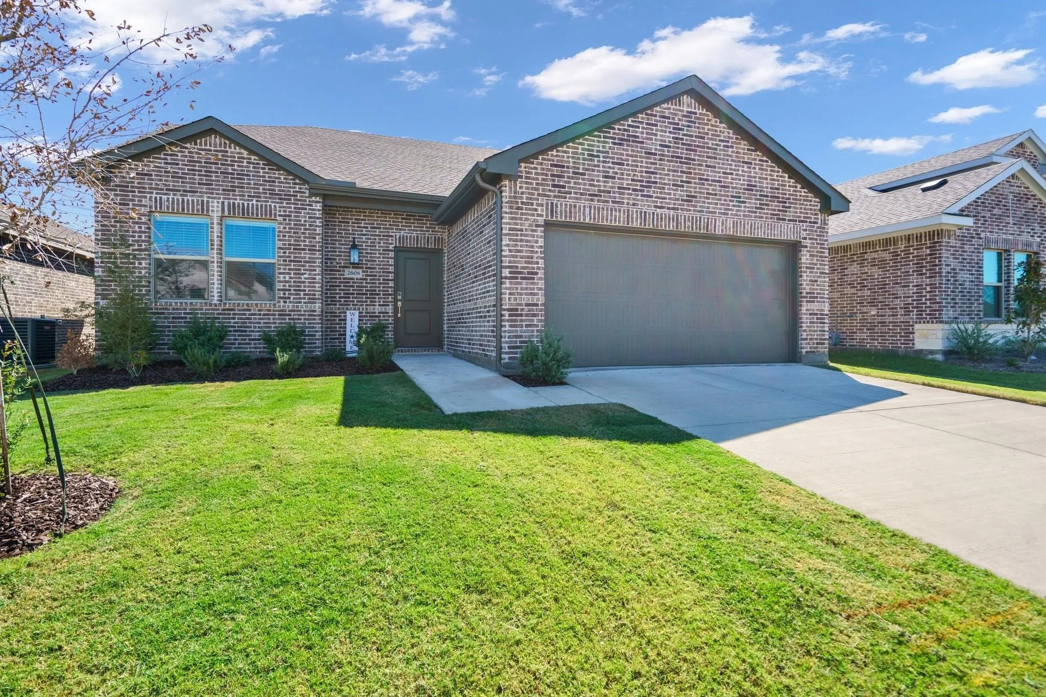 Single Family Residence For Rent in Dallas County , 2608 Ontario Drive, Seagoville, Texas 75159, 3 Bedroom, 4 Bathroom, 2 Garage spaces, 1,891 Sqft, built in 2023, mls#21322614, Real Estate Agent in Seagoville, Homes For Rent in Dallas county, Homes For Rent in Seagoville, Realtor in Seagoville Texas, Real Estate Brokerage Independent Realty Texas, Luminita Cordes Realtor