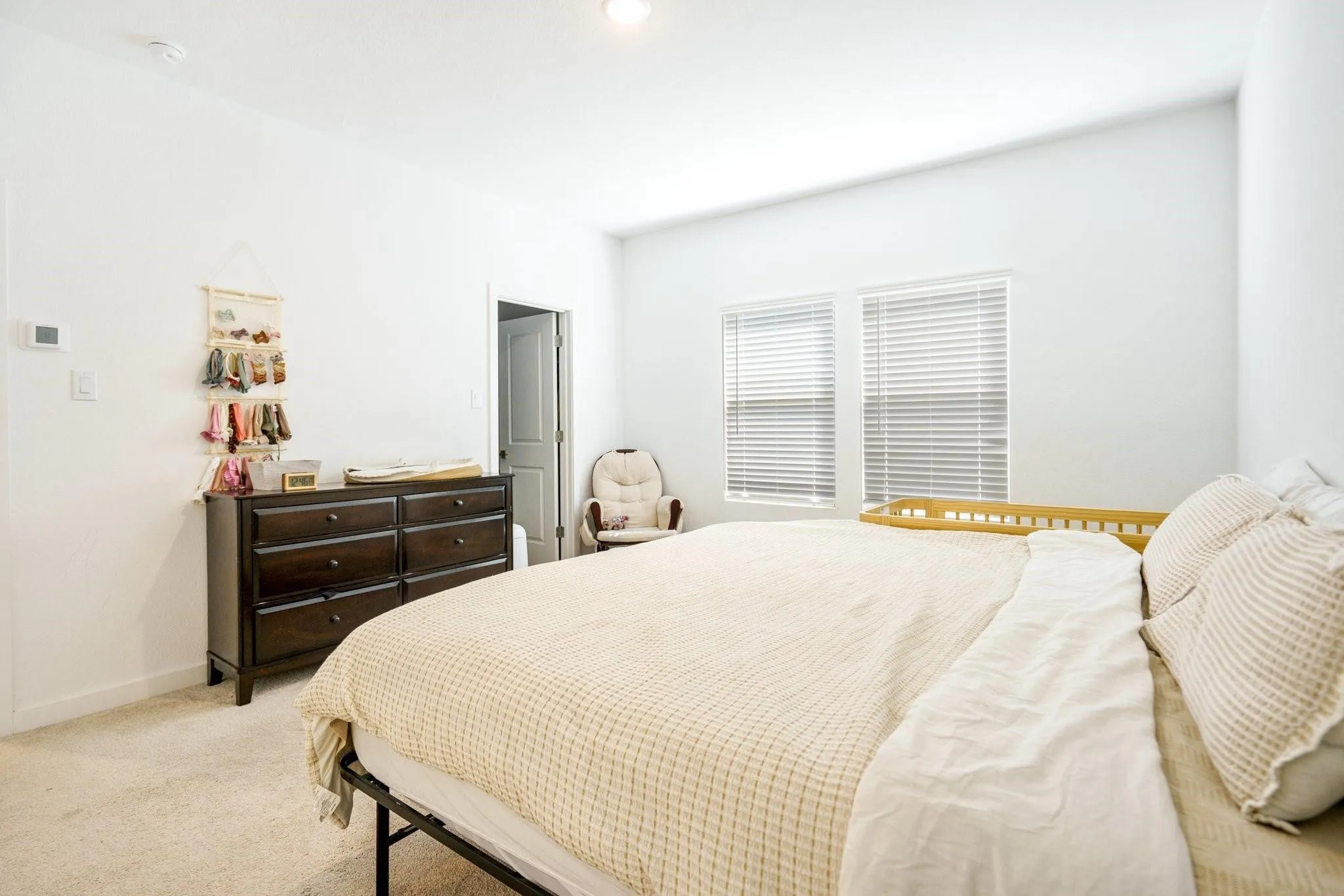 Single Family Residence For Rent in Dallas County , 2608 Ontario Drive, Seagoville, Texas 75159, 3 Bedroom, 4 Bathroom, 2 Garage spaces, 1,891 Sqft, built in 2023, mls#21322614, Real Estate Agent in Seagoville, Homes For Rent in Dallas county, Homes For Rent in Seagoville, Realtor in Seagoville Texas, Real Estate Brokerage Independent Realty Texas, Luminita Cordes Realtor