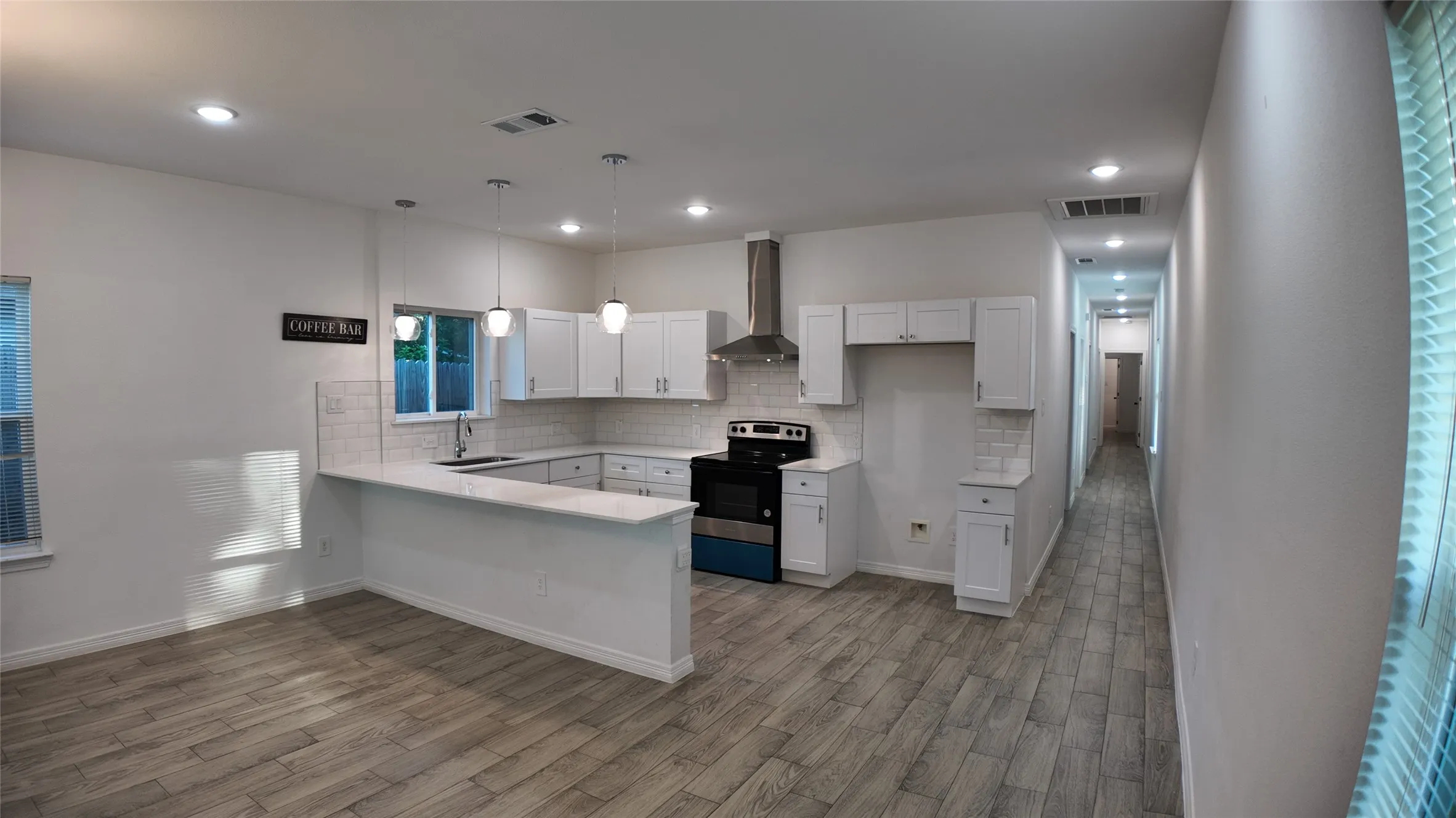 Single Family Residence For Rent in Hunt County , 4709 Lee Street, Greenville, Texas 75401, 3 Bedroom, 2 Bathroom, Garage spaces, 1,492 Sqft, built in 2023, mls#21322628, Real Estate Agent in Greenville, Homes For Rent in Hunt county, Homes For Rent in Greenville, Realtor in Greenville Texas, Real Estate Brokerage Independent Realty Texas, Luminita Cordes Realtor