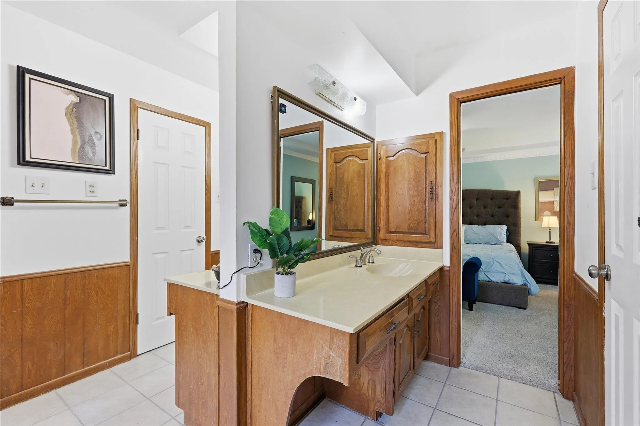 Single Family Residence For Sale in Dallas County , 1116 Spring Lake Drive, Duncanville, Texas 75137, 6 Bedroom, 4 Bathroom, 2 Garage spaces, 3,695 Sqft, built in 1976, mls#21277699, Real Estate Agent in Duncanville, Homes For Sale in Dallas county, Homes For Sale in Duncanville, Realtor in Duncanville Texas, Real Estate Brokerage Independent Realty Texas, Luminita Cordes Realtor