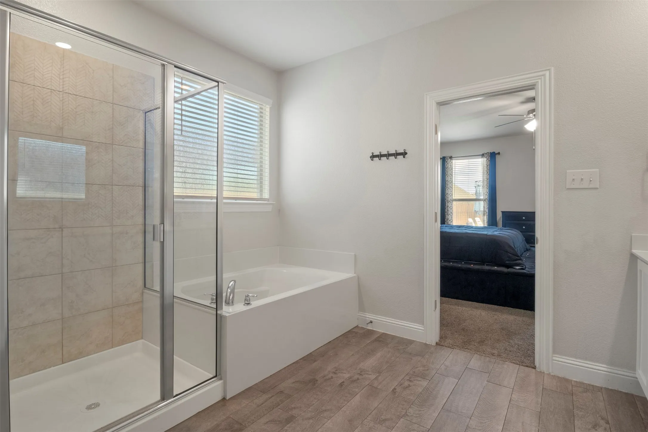 Single Family Residence For Sale in Denton County , 2816 Half Moon Road, Aubrey, Texas 76227, 4 Bedroom, 3 Bathroom, 3 Garage spaces, 3,403 Sqft, built in 2020, mls#21315878, Real Estate Agent in Aubrey, Homes For Sale in Denton county, Homes For Sale in Aubrey, Realtor in Aubrey Texas, Real Estate Brokerage Independent Realty Texas, Luminita Cordes Realtor