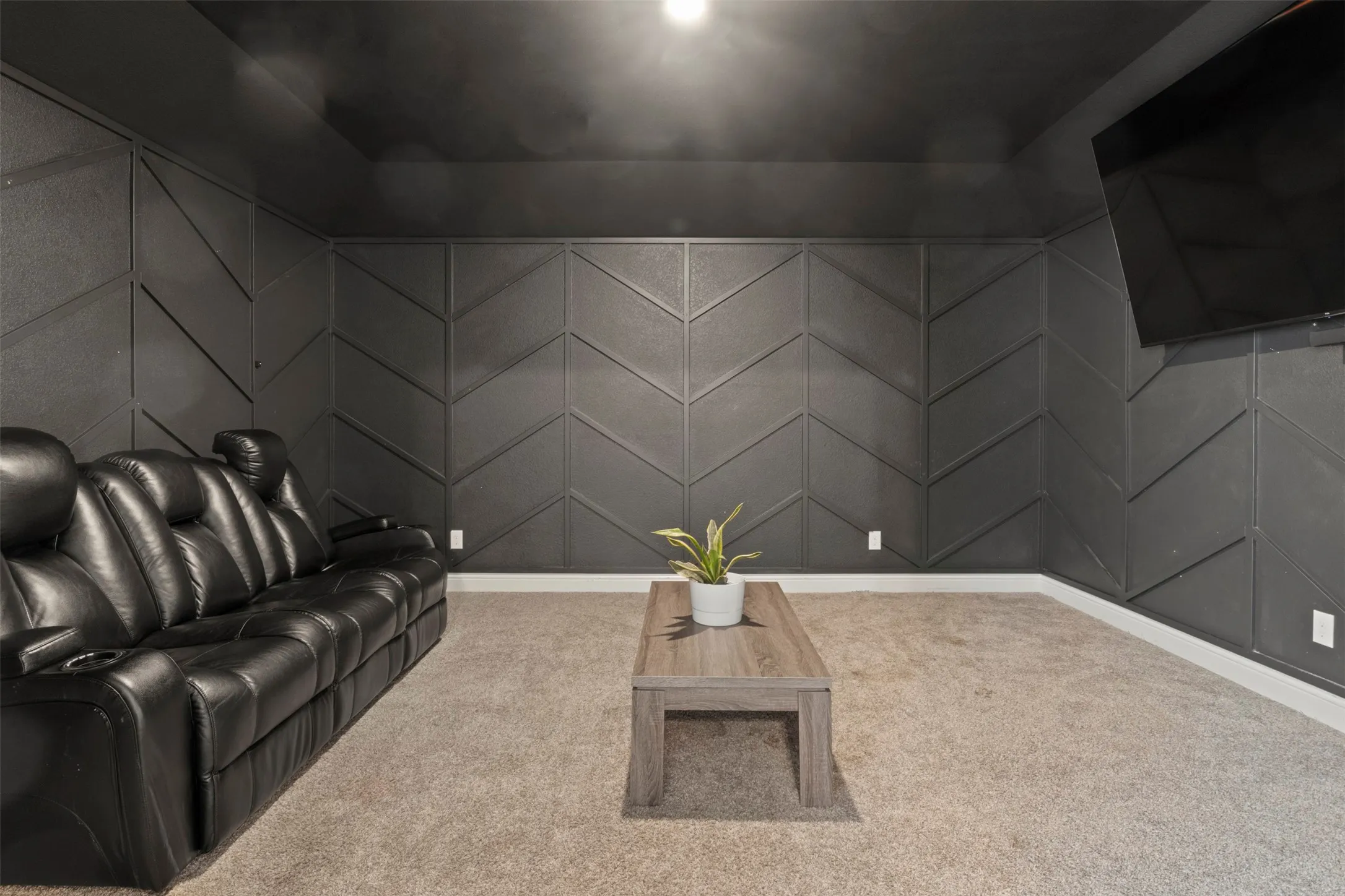 Single Family Residence For Sale in Denton County , 2816 Half Moon Road, Aubrey, Texas 76227, 4 Bedroom, 3 Bathroom, 3 Garage spaces, 3,403 Sqft, built in 2020, mls#21315878, Real Estate Agent in Aubrey, Homes For Sale in Denton county, Homes For Sale in Aubrey, Realtor in Aubrey Texas, Real Estate Brokerage Independent Realty Texas, Luminita Cordes Realtor