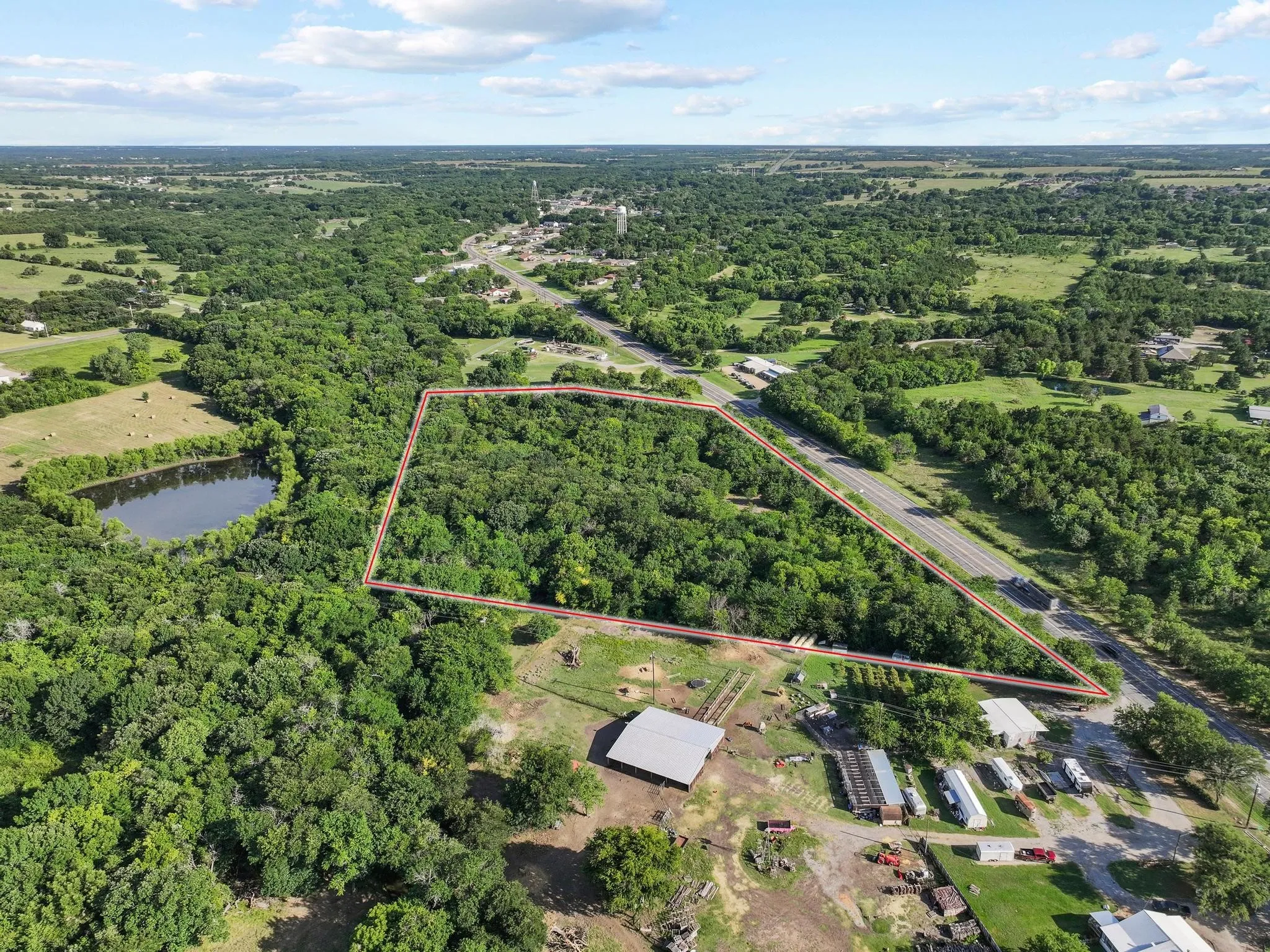 Unimproved Land For Sale in Grayson County , TBD N Pecan St/U.S. Highway 69, Bells, Texas 75414, 0, 0, Garage spaces, 0 Sqft, built in 0, mls#21311228, Real Estate Agent in Bells, Homes For Sale in Grayson county, Homes For Sale in Bells, Realtor in Bells Texas, Real Estate Brokerage Independent Realty Texas, Luminita Cordes Realtor