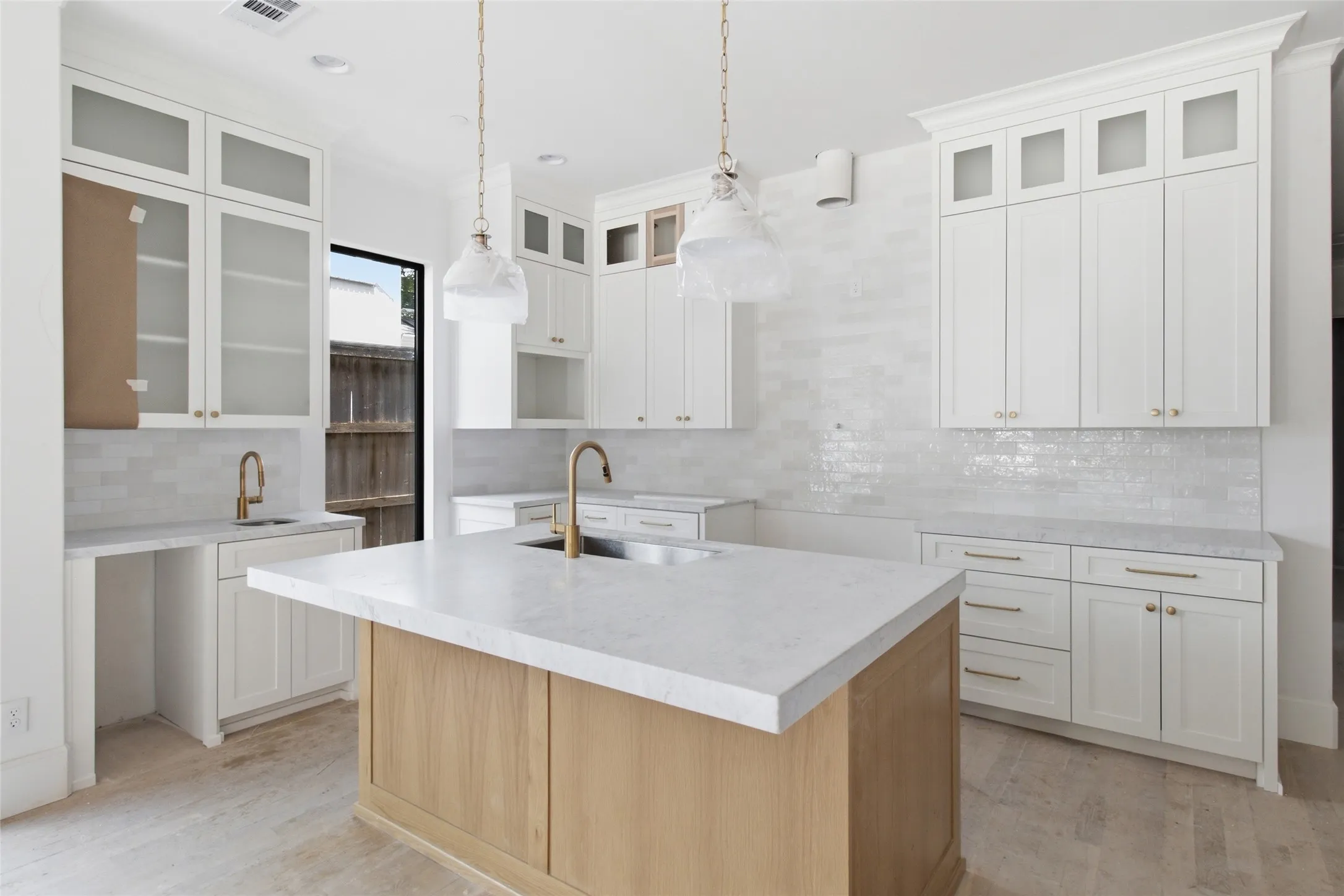 Single Family Residence For Rent in Dallas County , 4330 Glenwick Lane, University Park, Texas 75205, 5 Bedroom, 5 Bathroom, 2 Garage spaces, 3,339 Sqft, built in 2026, mls#21322644, Real Estate Agent in University Park, Homes For Rent in Dallas county, Homes For Rent in University Park, Realtor in University Park Texas, Real Estate Brokerage Independent Realty Texas, Luminita Cordes Realtor