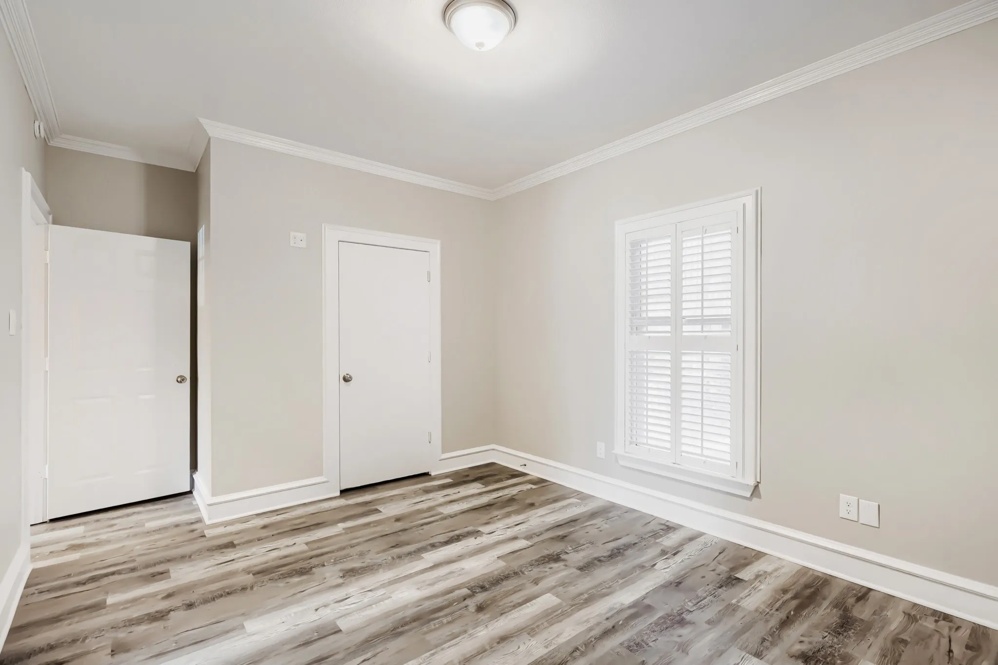 Single Family Residence For Sale in Rockwall County , 3150 Bourbon Street Circle, Rockwall, Texas 75032, 3 Bedroom, 3 Bathroom, 2 Garage spaces, 2,146 Sqft, built in 1990, mls#21207277, Real Estate Agent in Rockwall, Homes For Sale in Rockwall county, Homes For Sale in Rockwall, Realtor in Rockwall Texas, Real Estate Brokerage Independent Realty Texas, Luminita Cordes Realtor